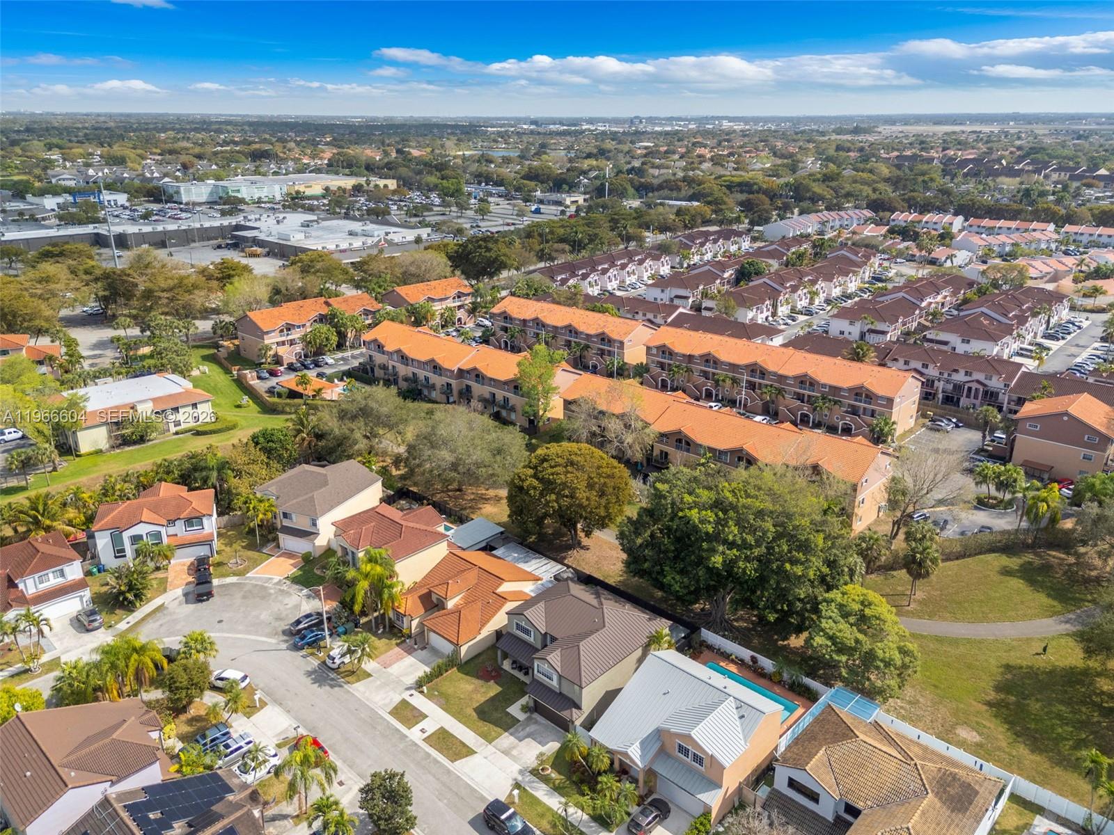 WEITZER HAMMOCKS HOMES SE - Residential
