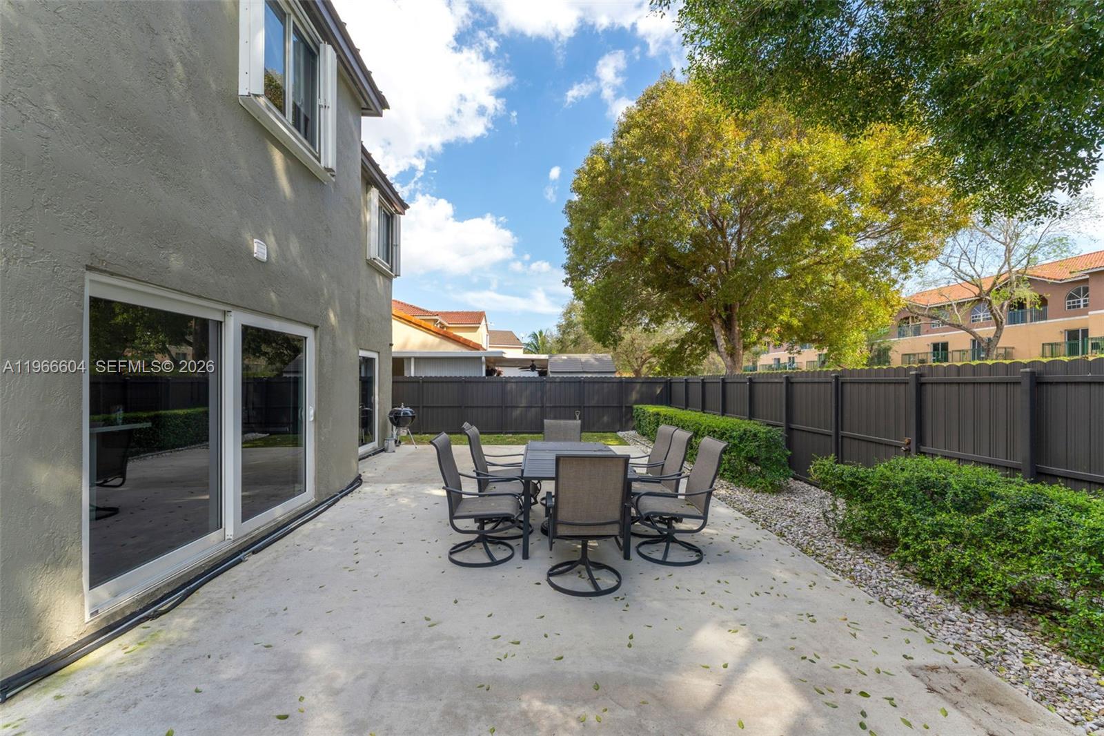 WEITZER HAMMOCKS HOMES SE - Residential