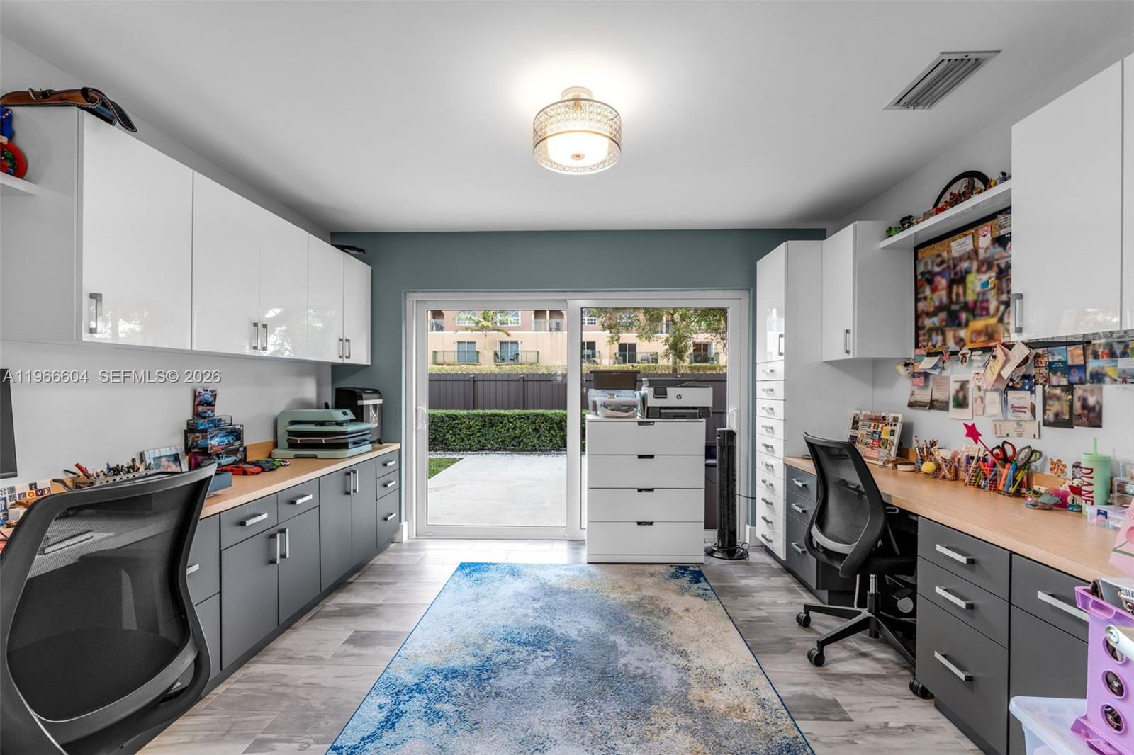 WEITZER HAMMOCKS HOMES SE - Residential