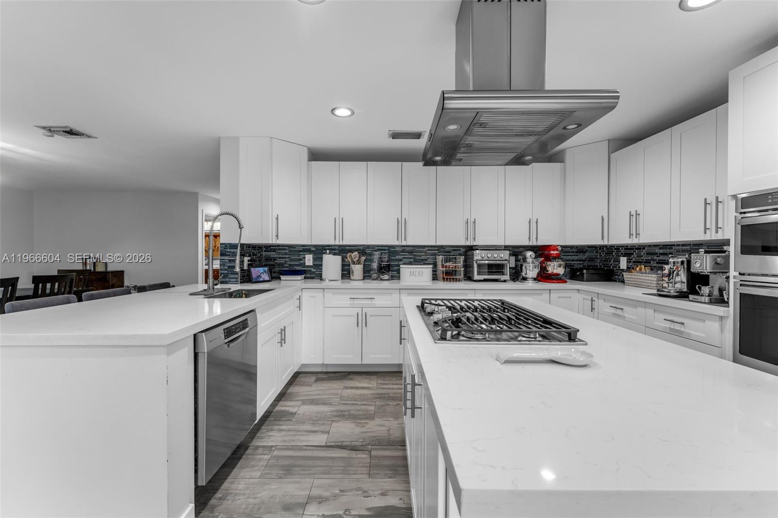 WEITZER HAMMOCKS HOMES SE - Residential