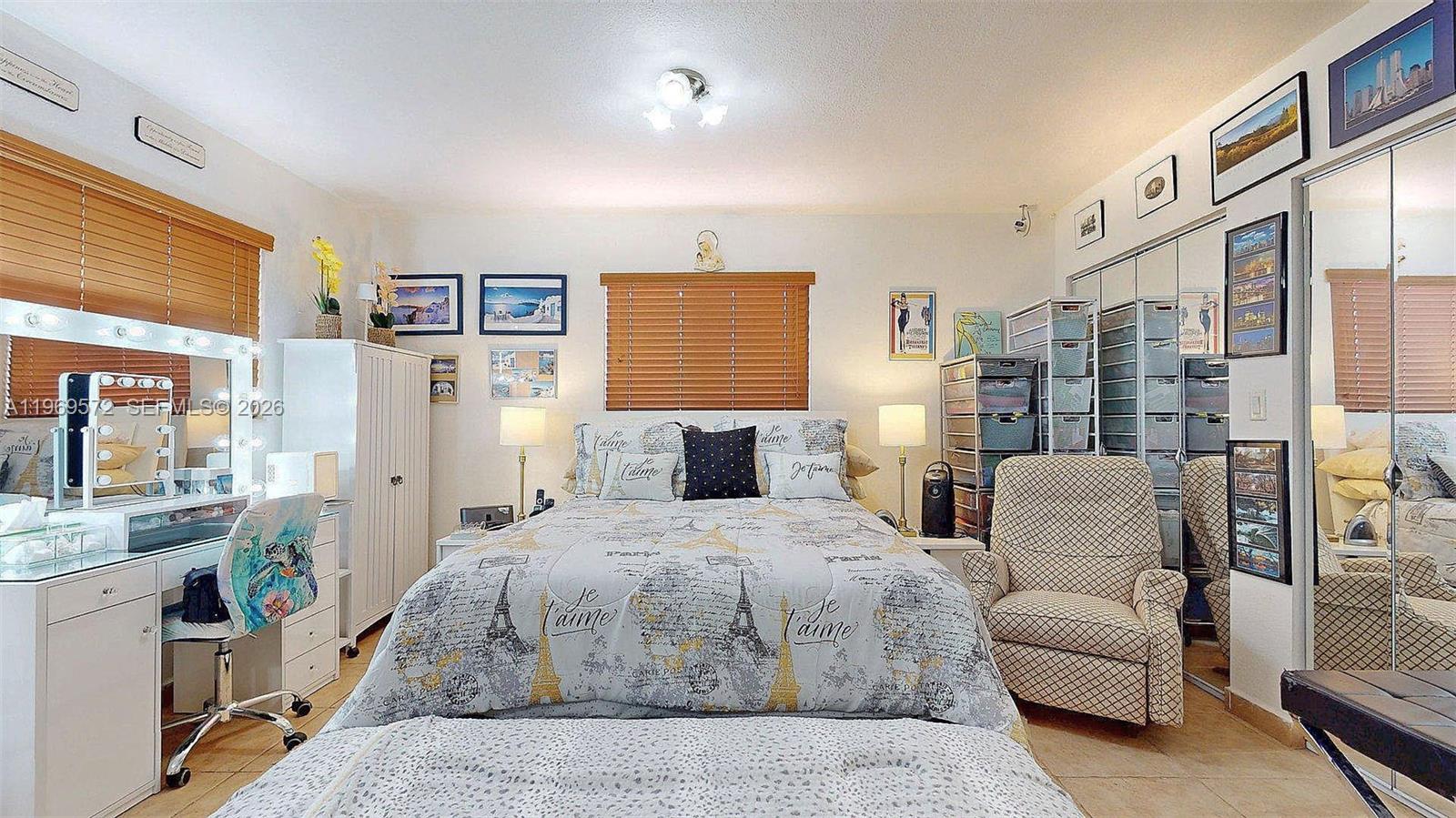 DARLINGTON MANOR - Residential