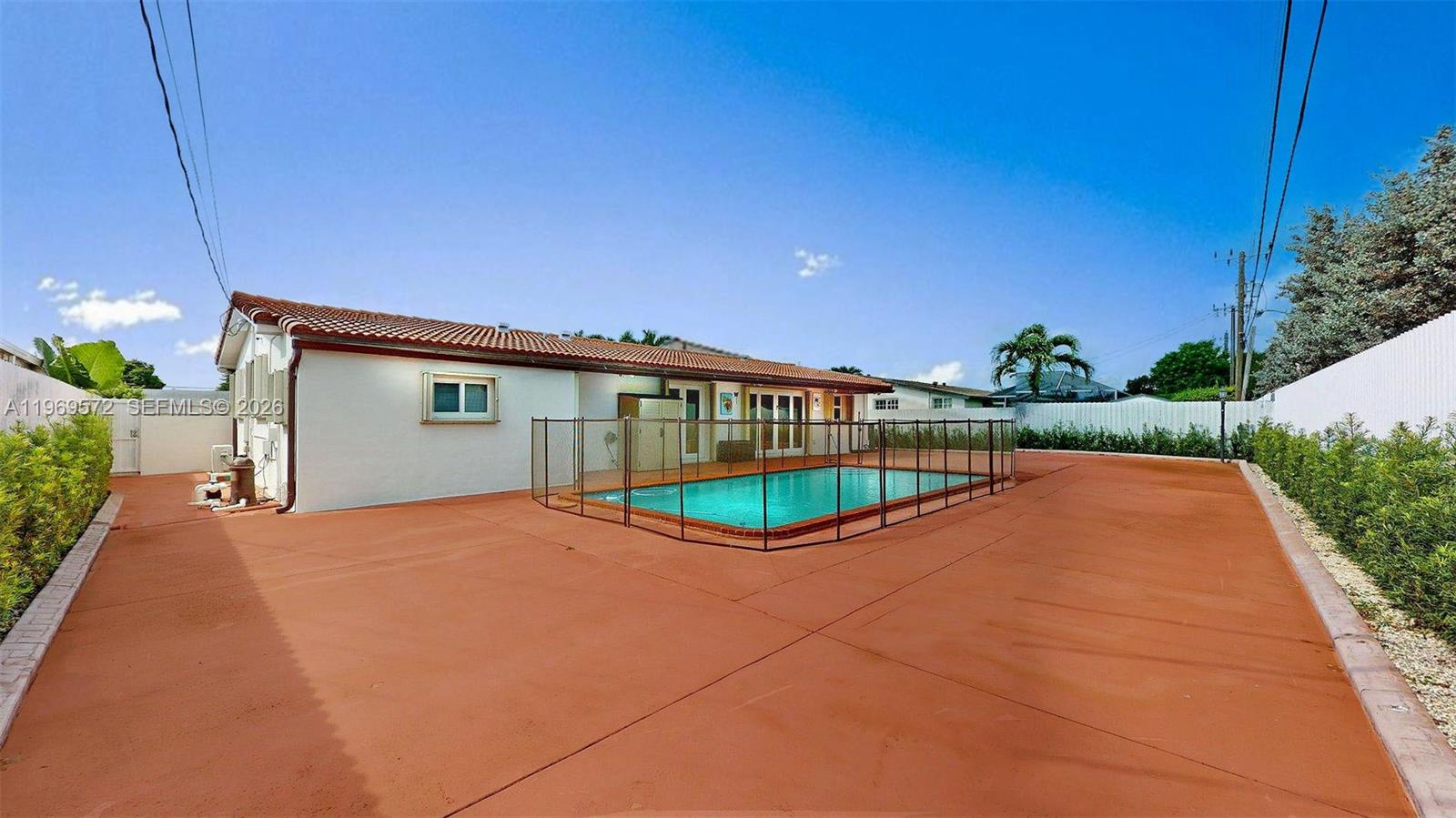 DARLINGTON MANOR - Residential