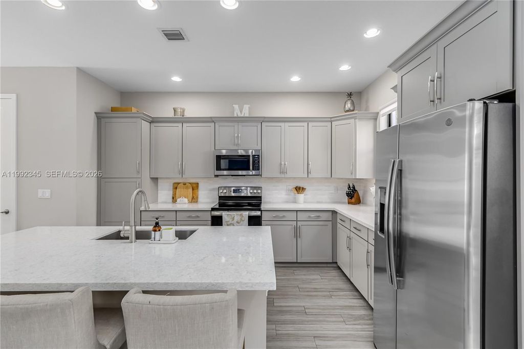 Photo of 20921 NW 1st Ct, Pembroke Pines, FL 33029 (MLS # A11992345)