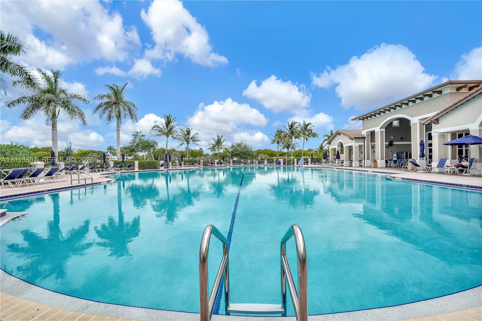 LAKES BY THE BAY CEE - Residential