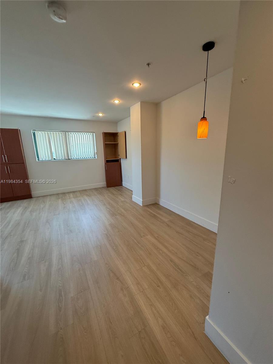 CARVERS SUB - Residential Lease