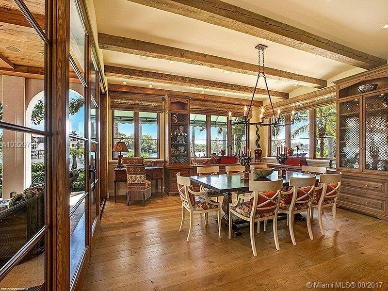 JUPITER ISLAND - Residential