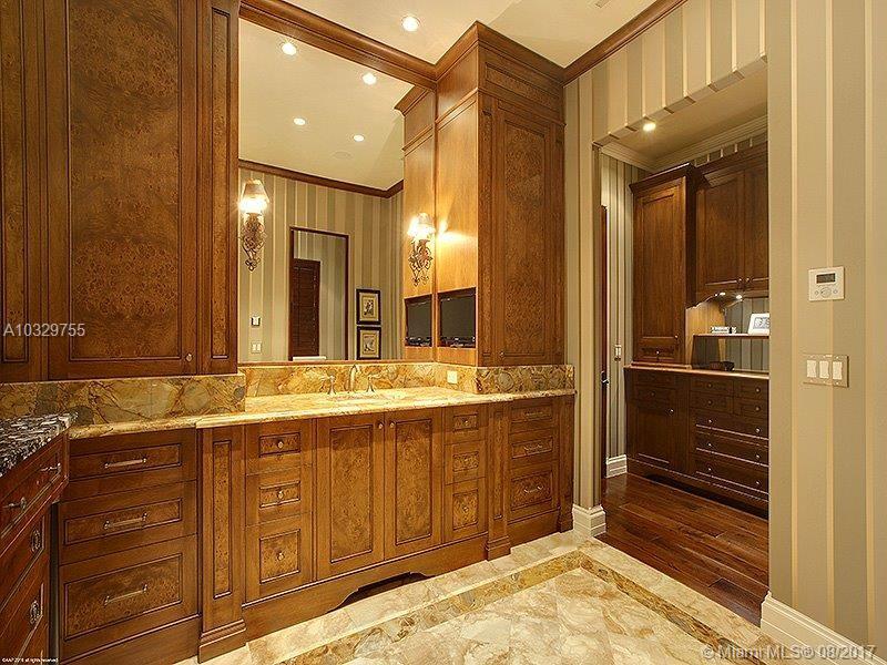 JUPITER ISLAND - Residential