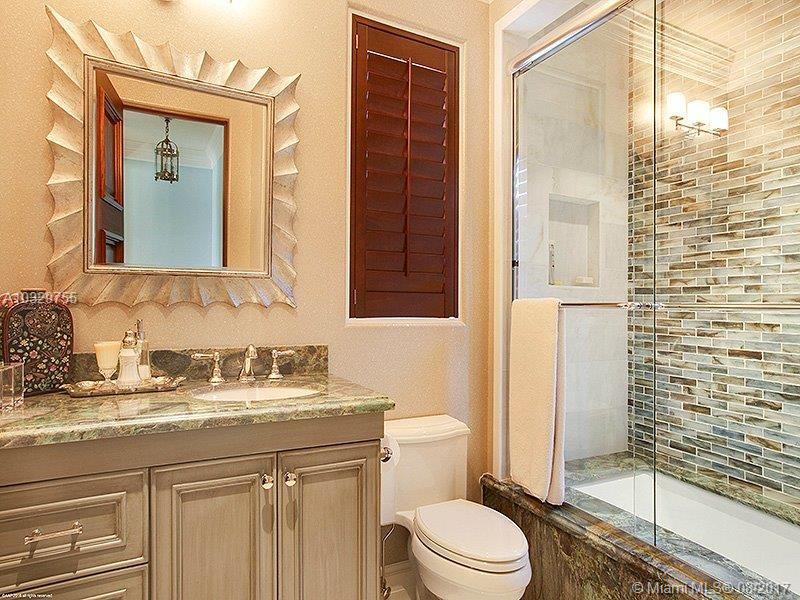 JUPITER ISLAND - Residential