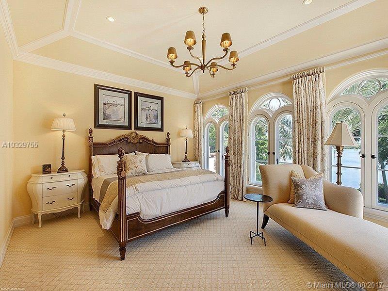 JUPITER ISLAND - Residential