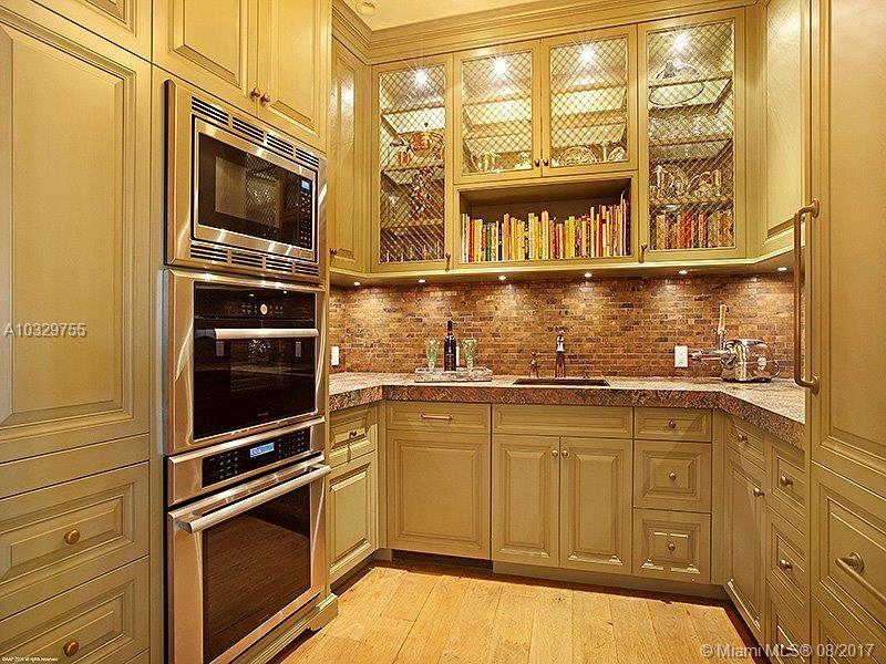 JUPITER ISLAND - Residential