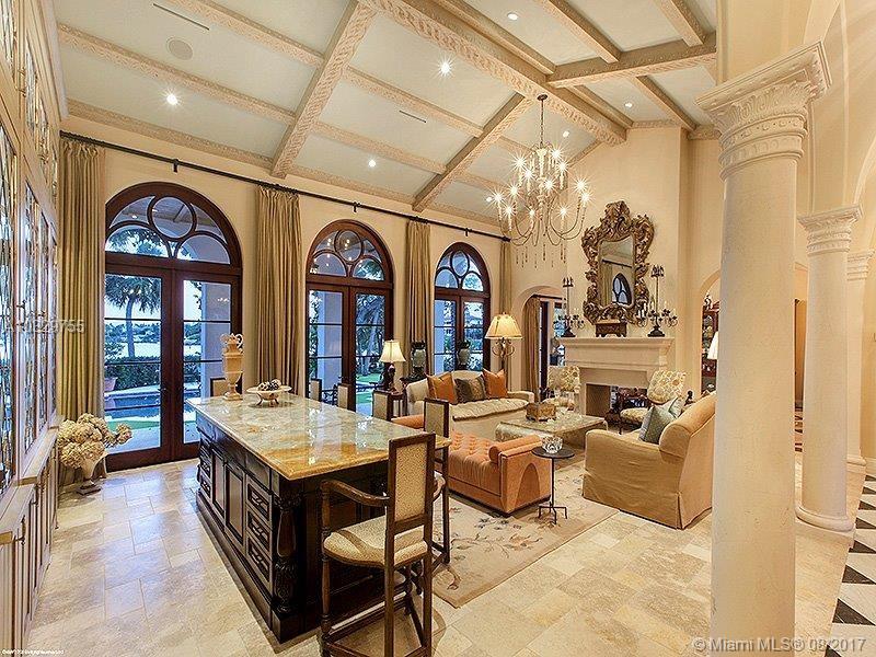 JUPITER ISLAND - Residential