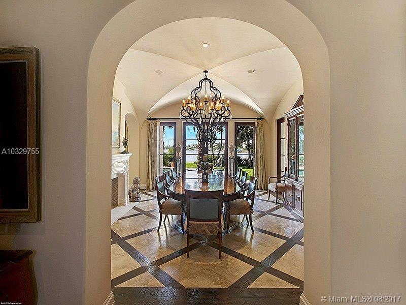 JUPITER ISLAND - Residential