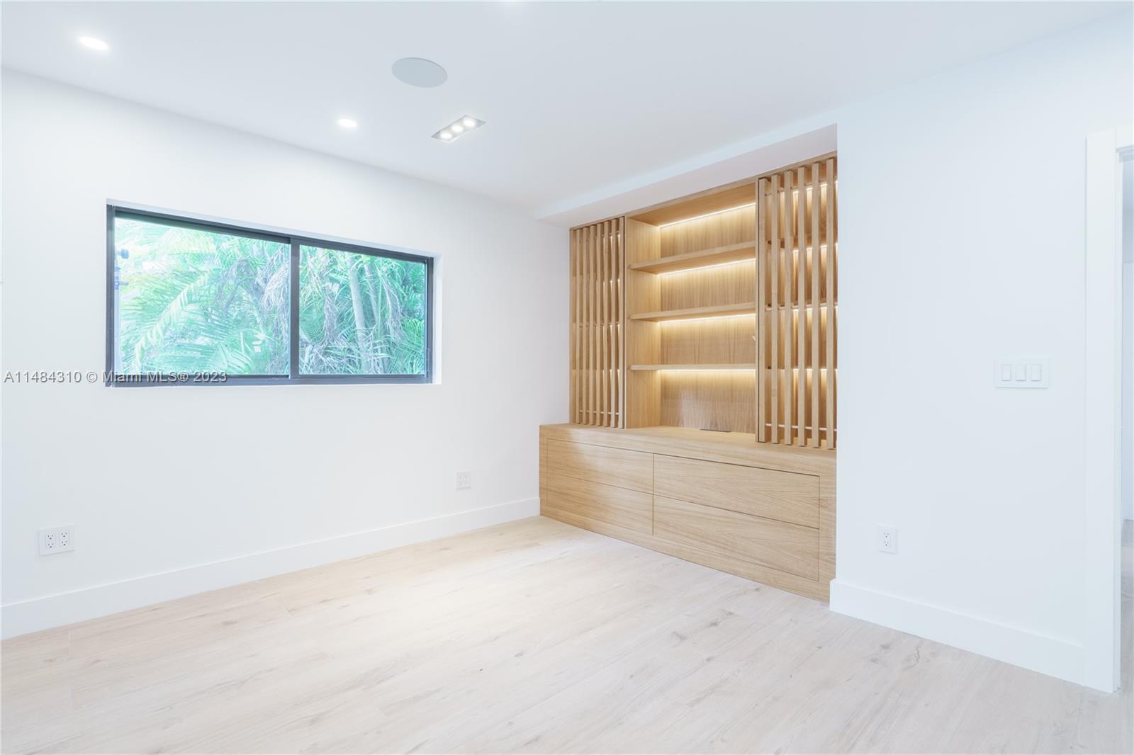 KEYSTONE ISLAND NO 1 - Residential