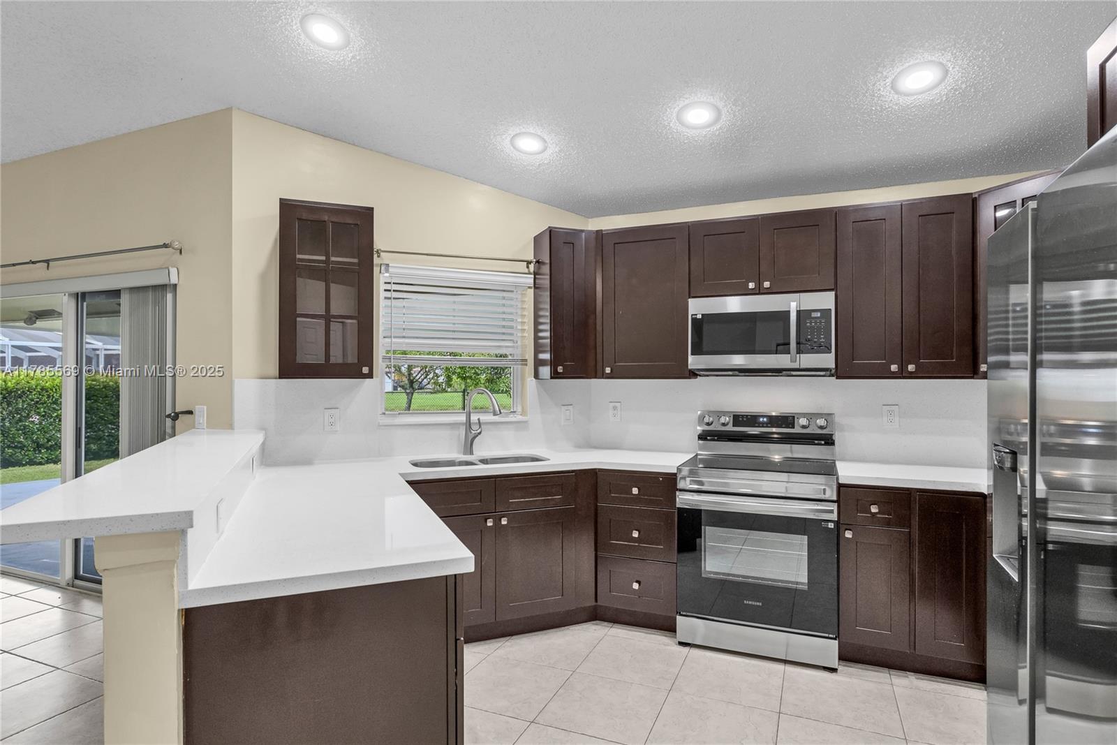FOREST RIDGE SINGLE FAMIL - Residential Lease
