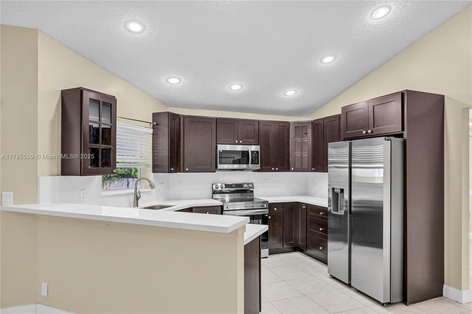 FOREST RIDGE SINGLE FAMIL - Residential Lease