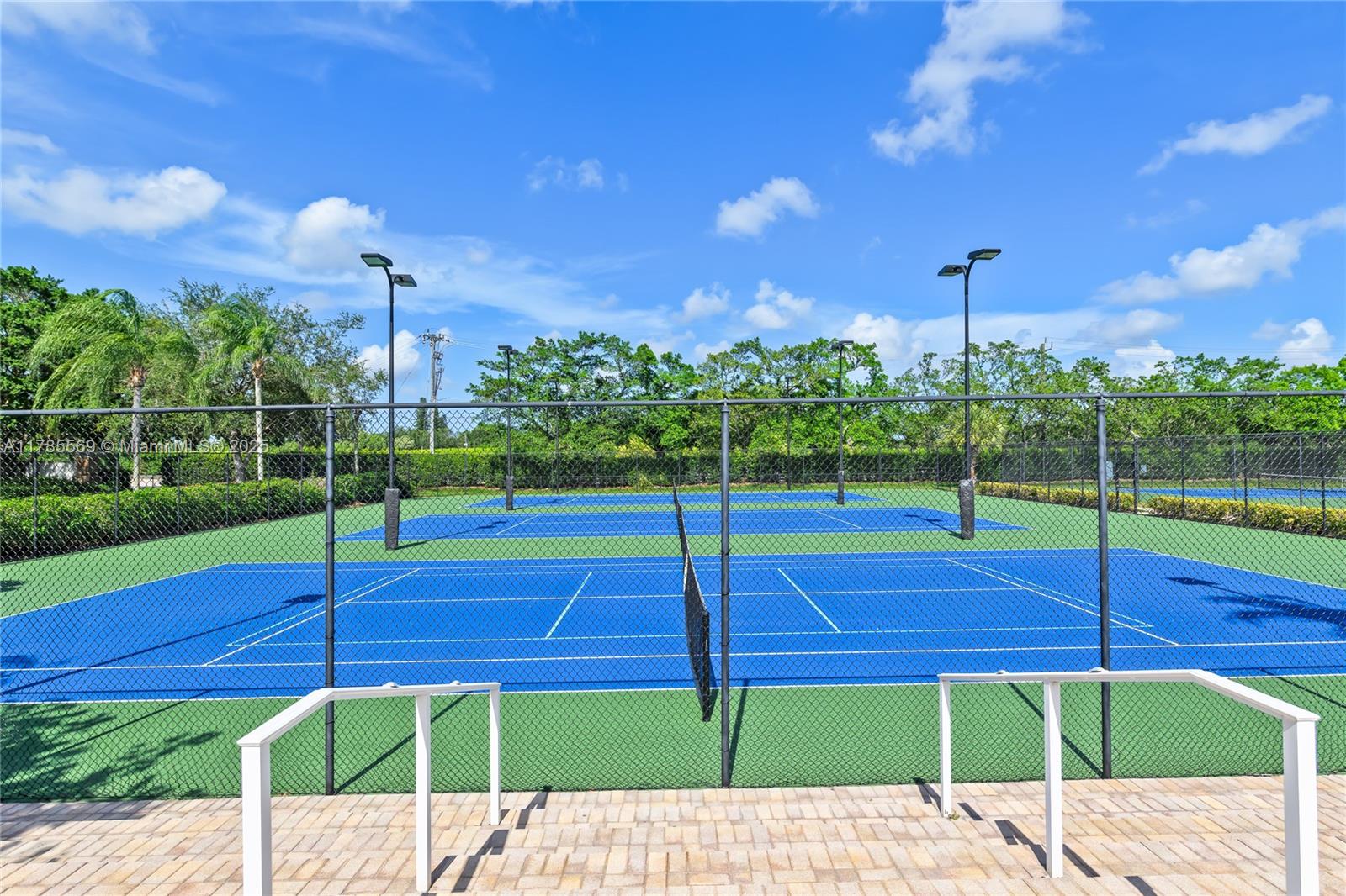 FOREST RIDGE SINGLE FAMIL - Residential Lease