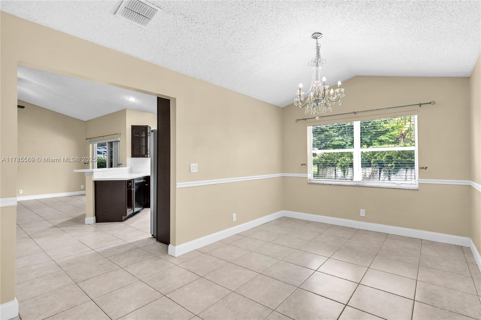 FOREST RIDGE SINGLE FAMIL - Residential Lease
