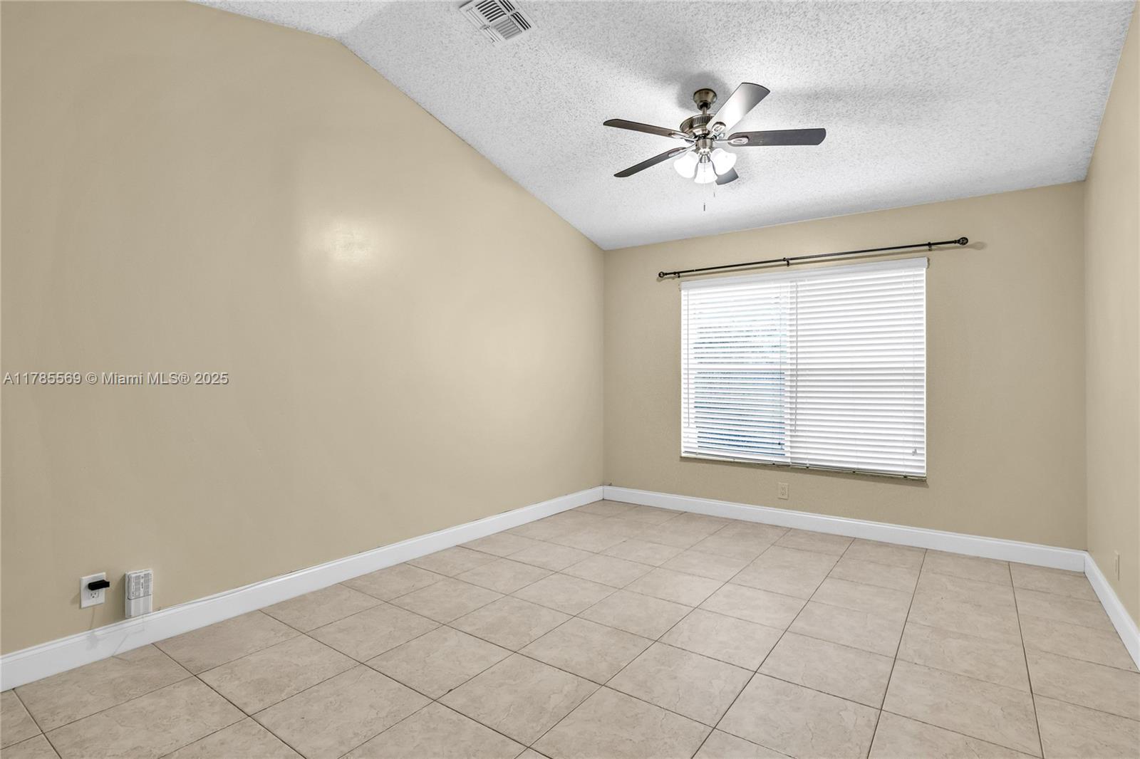 FOREST RIDGE SINGLE FAMIL - Residential Lease