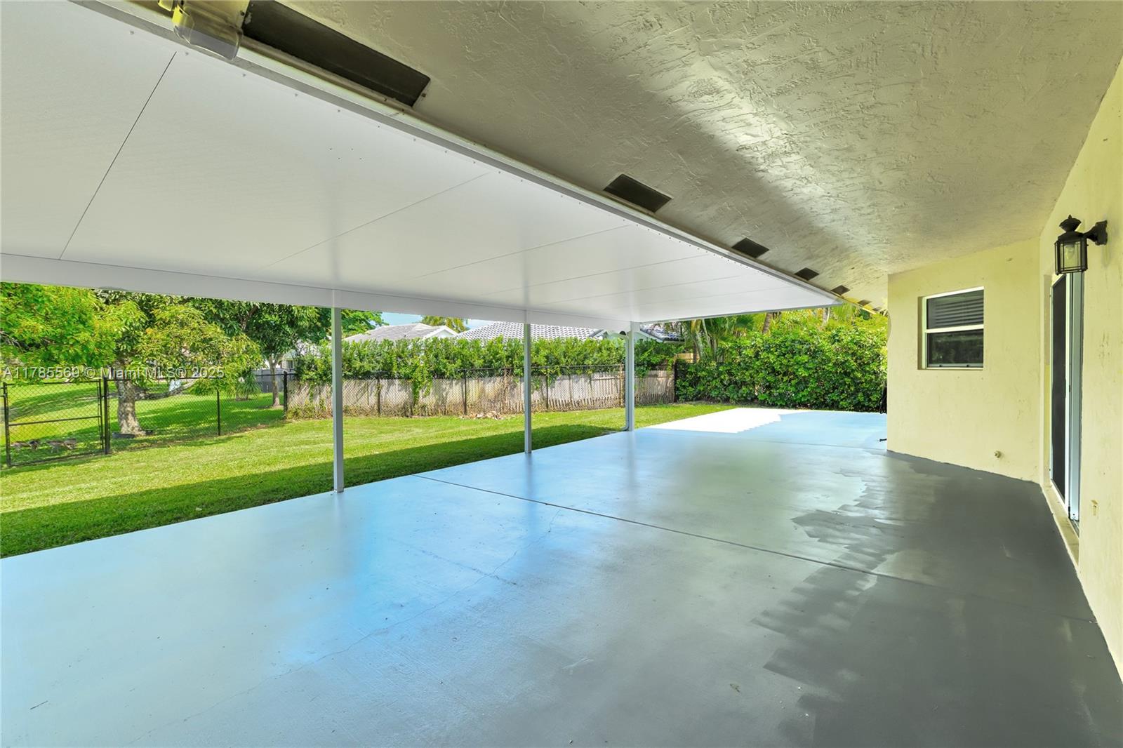 FOREST RIDGE SINGLE FAMIL - Residential Lease