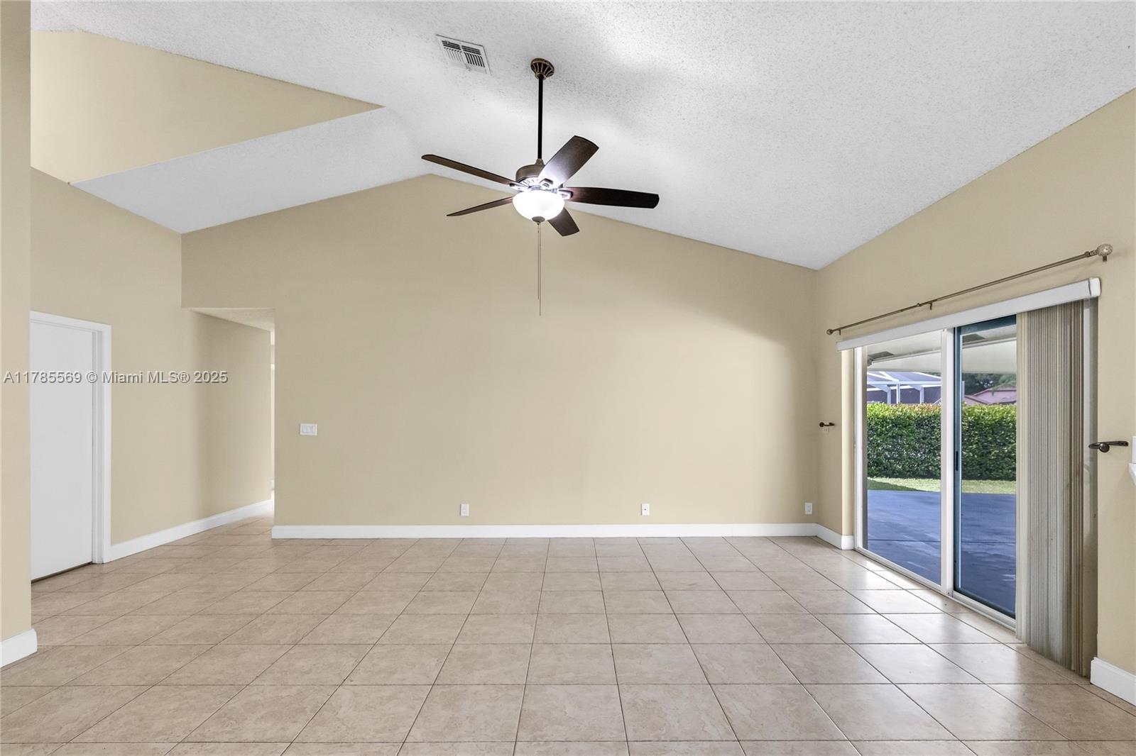 FOREST RIDGE SINGLE FAMIL - Residential Lease