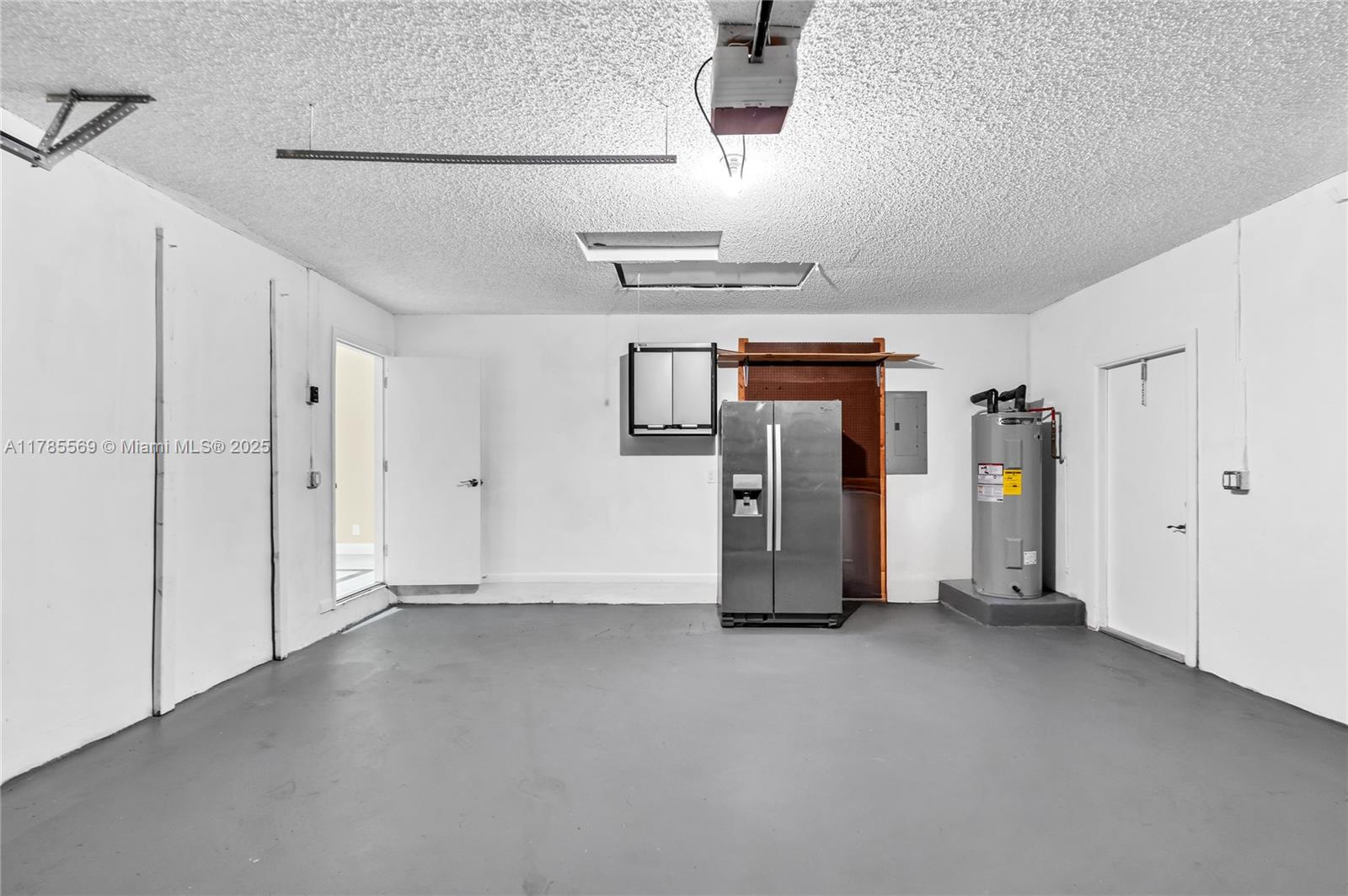 FOREST RIDGE SINGLE FAMIL - Residential Lease