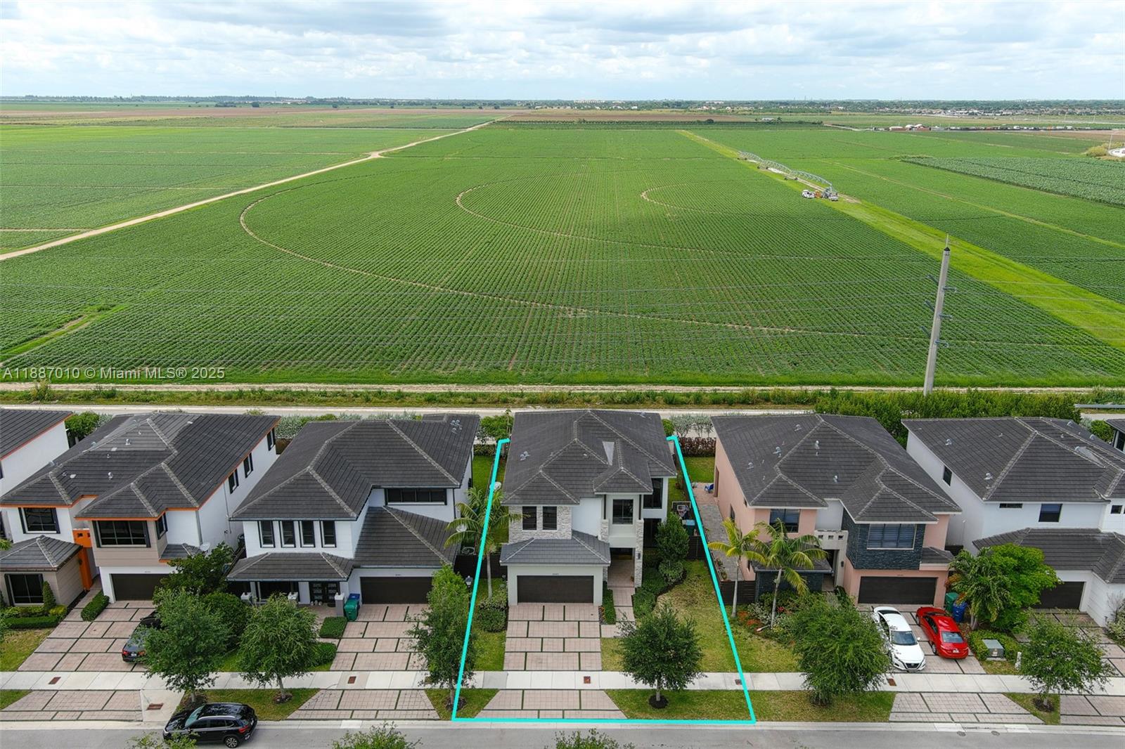 CRESTVIEW WEST - Residential