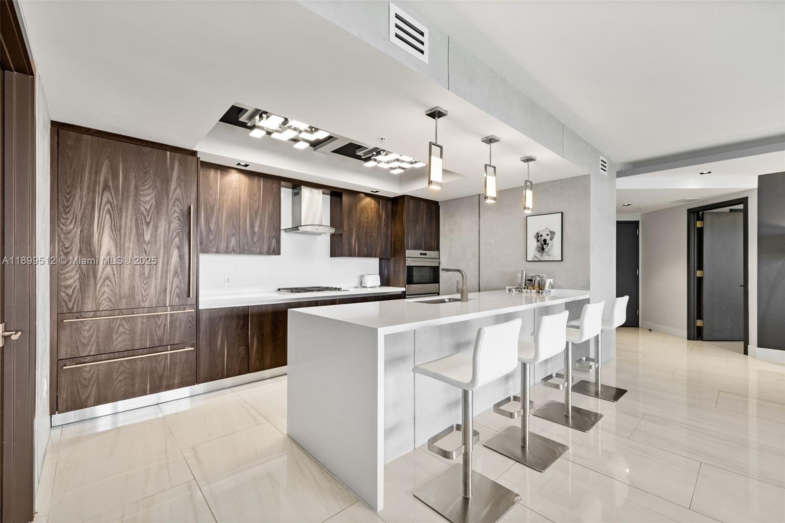 RIVA CONDOMINIUM - Residential