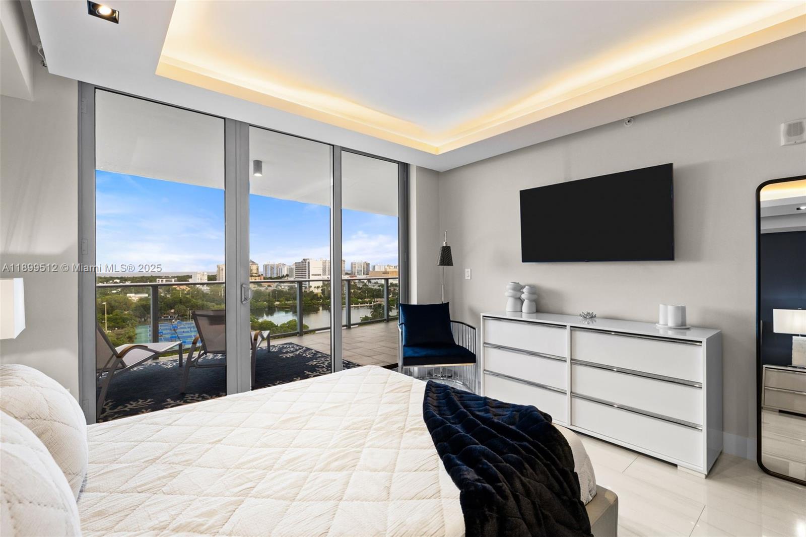 RIVA CONDOMINIUM - Residential