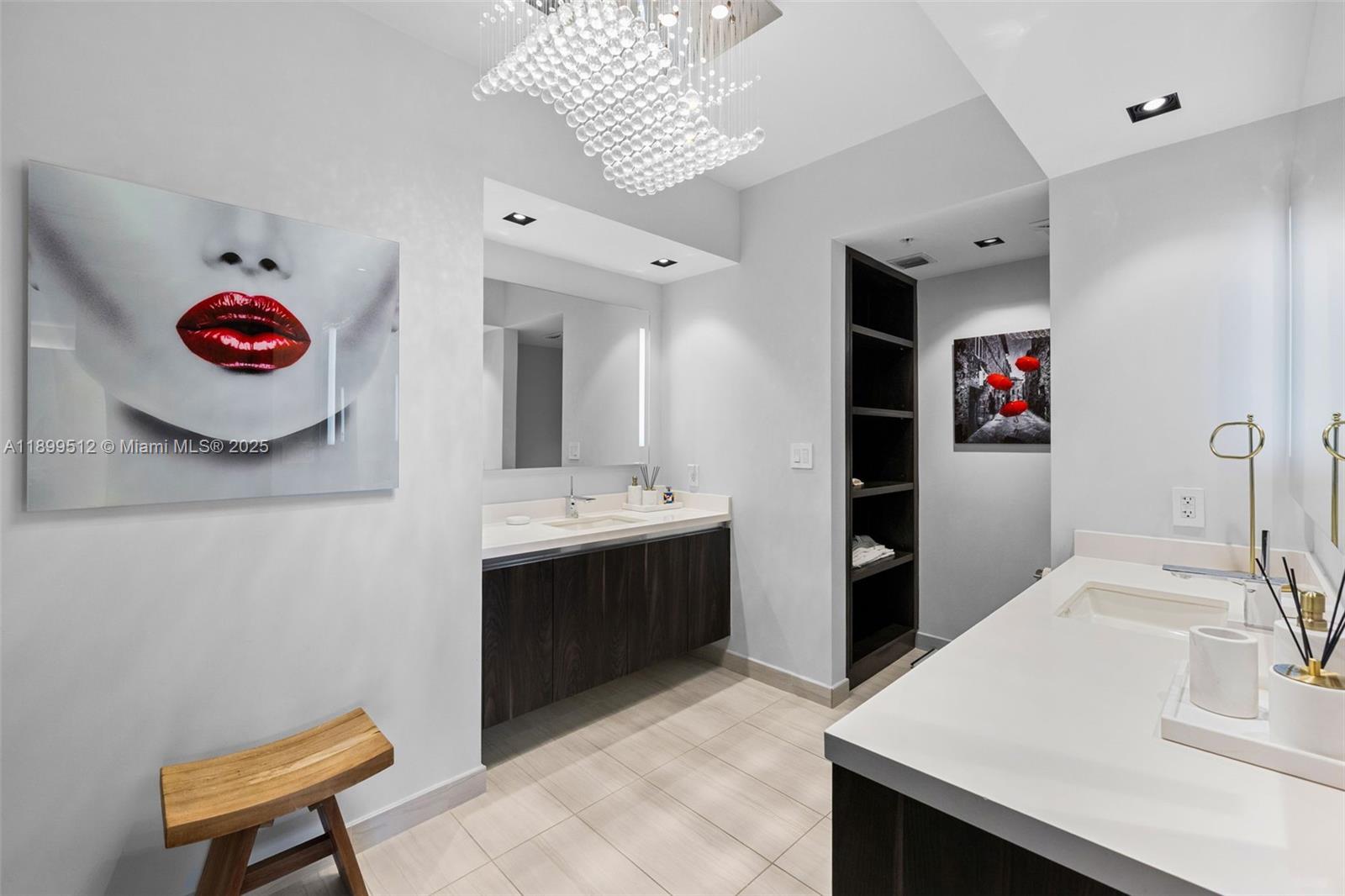 RIVA CONDOMINIUM - Residential