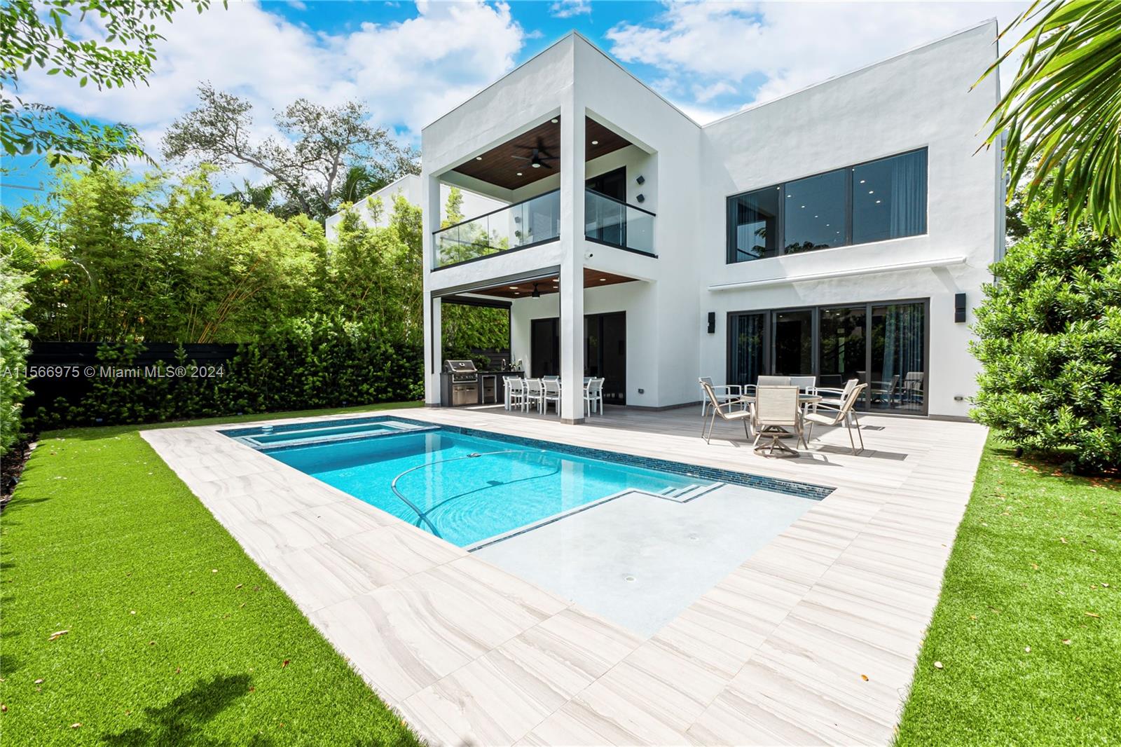 VICTORIA PARK - Residential