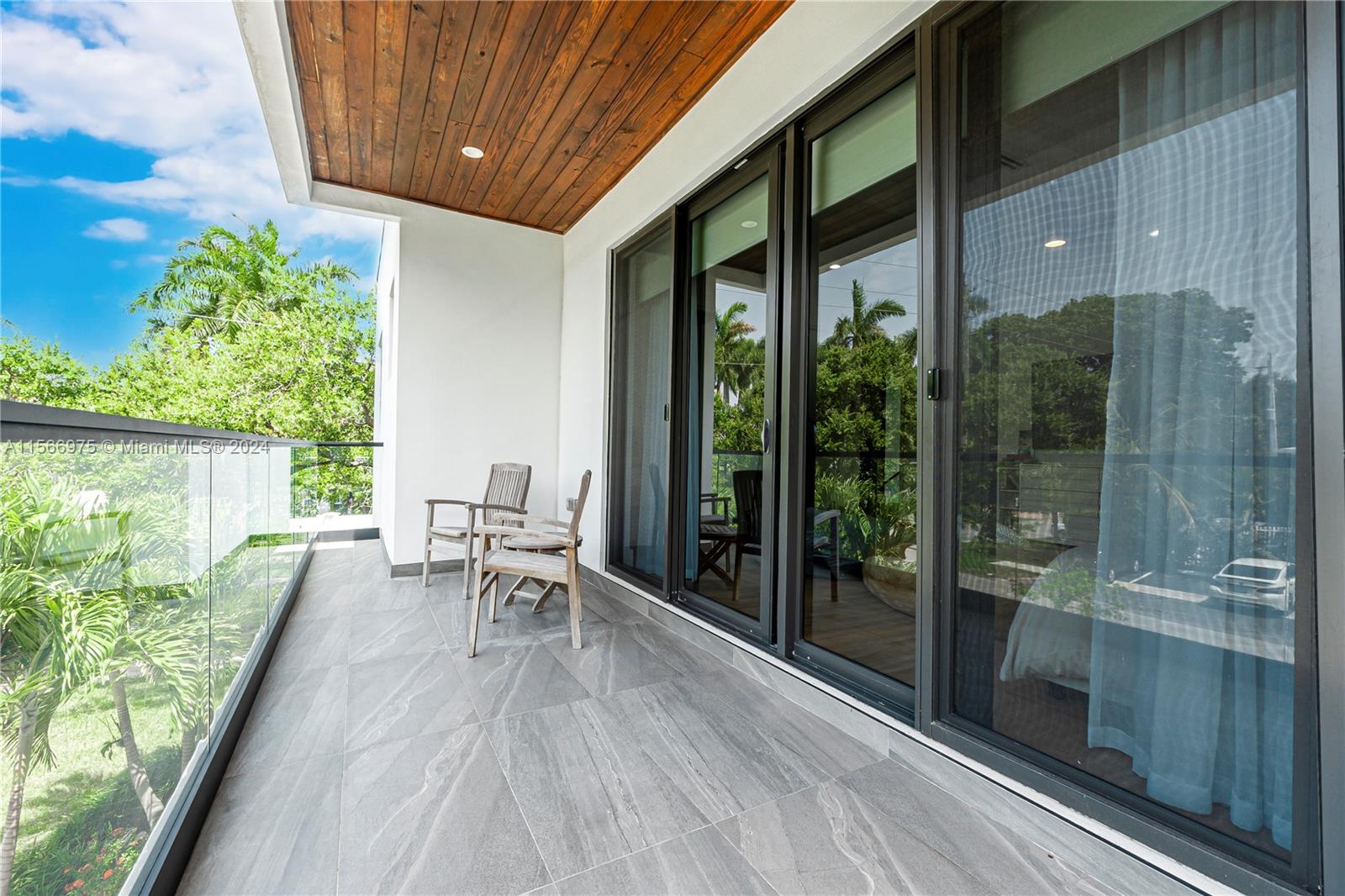 VICTORIA PARK - Residential