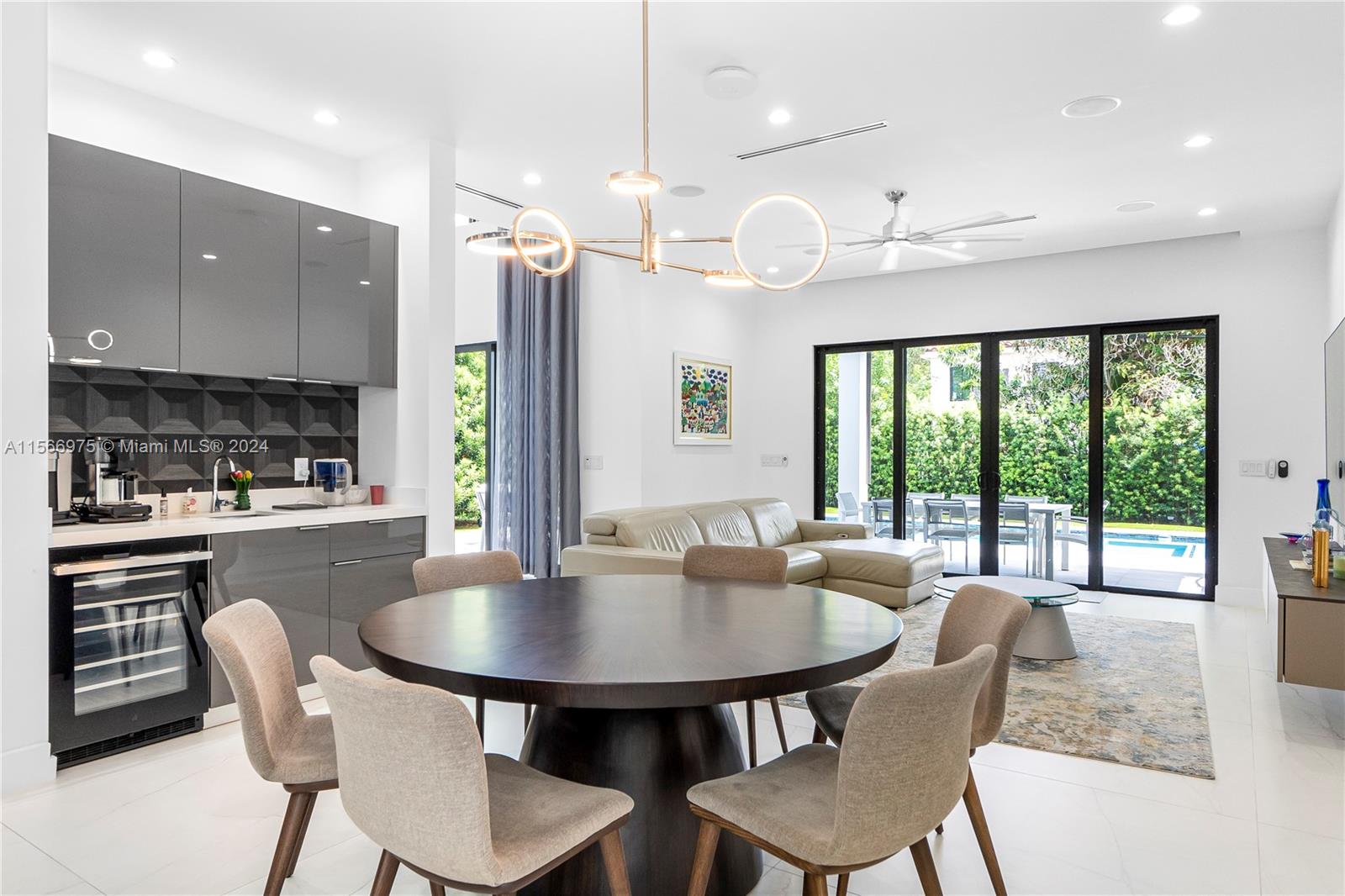 VICTORIA PARK - Residential