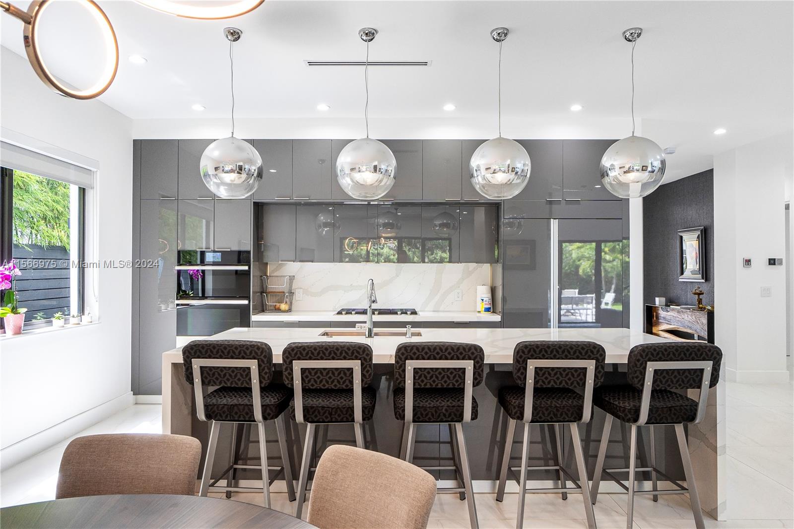 VICTORIA PARK - Residential