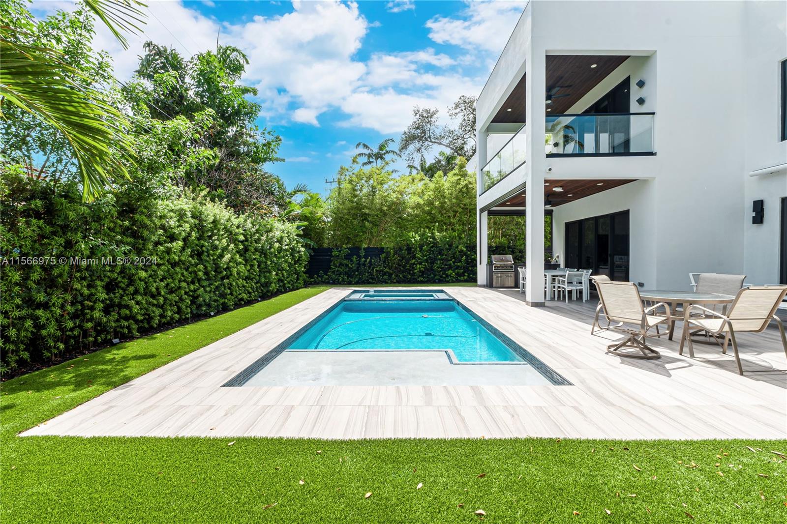 VICTORIA PARK - Residential