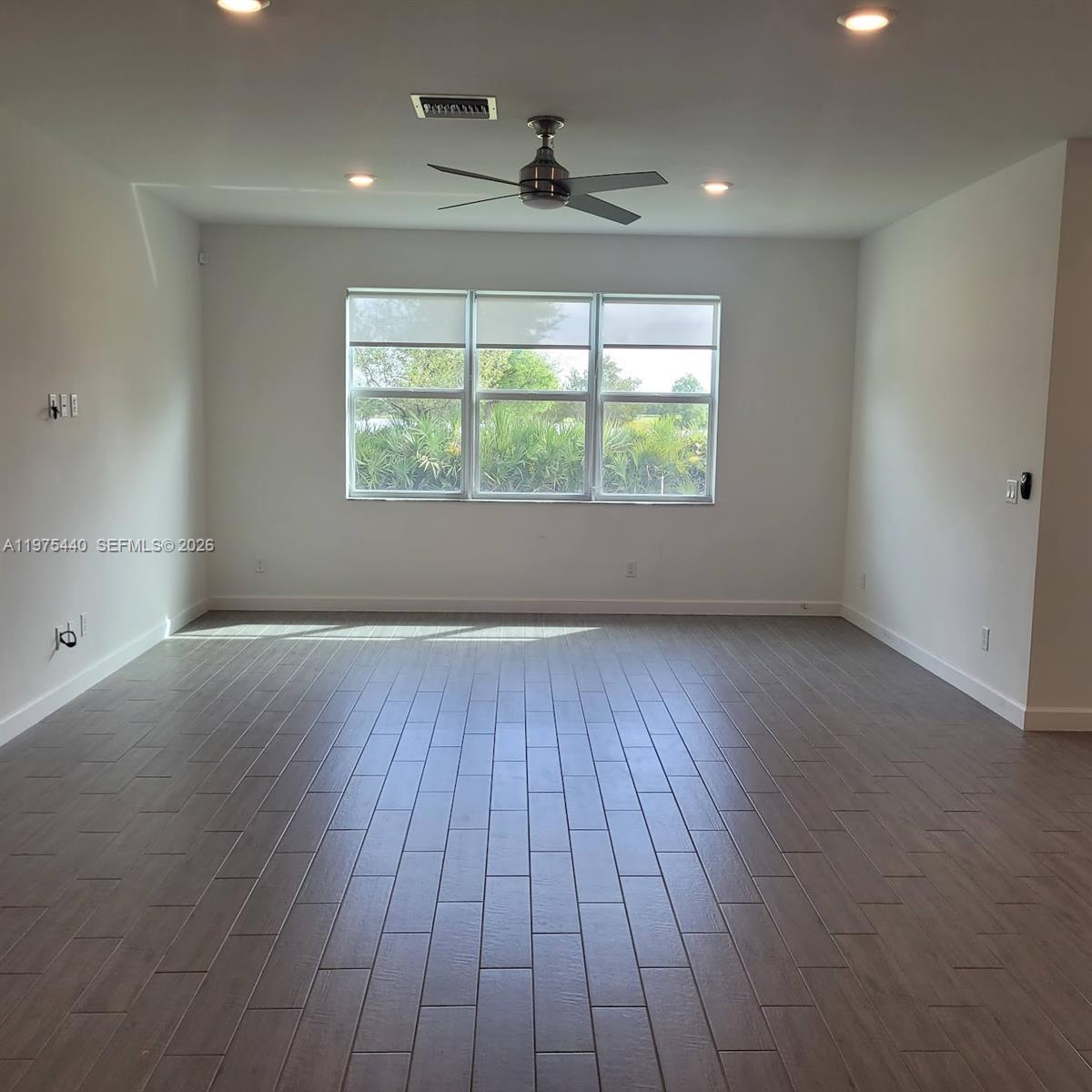 ARDEN PUD POD C SOUTH - Residential Lease