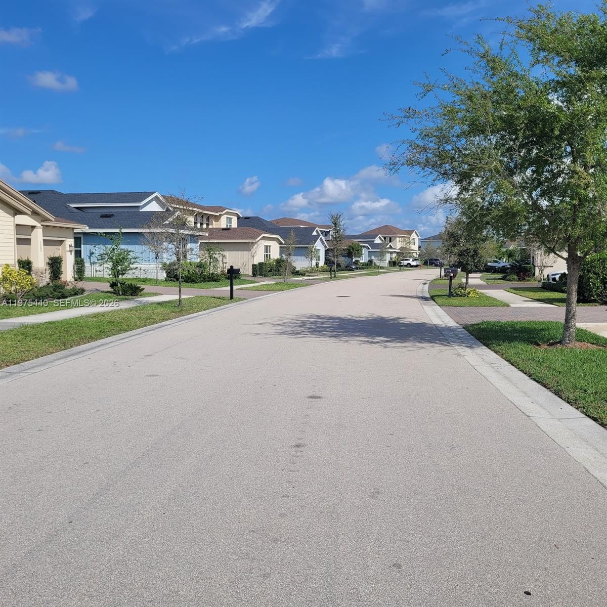 ARDEN PUD POD C SOUTH - Residential Lease