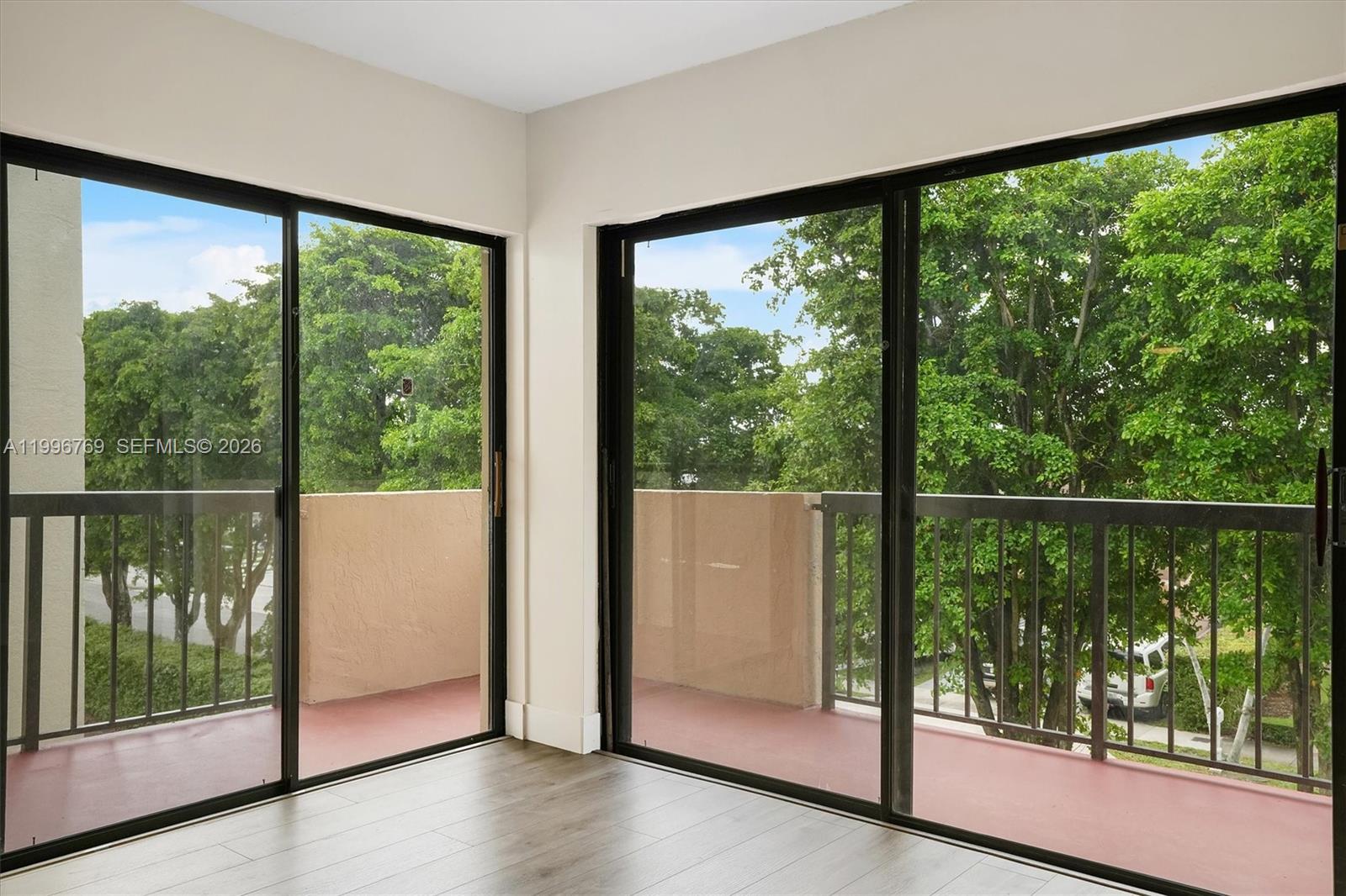 WESTCHESTER POINT CONDO - Residential