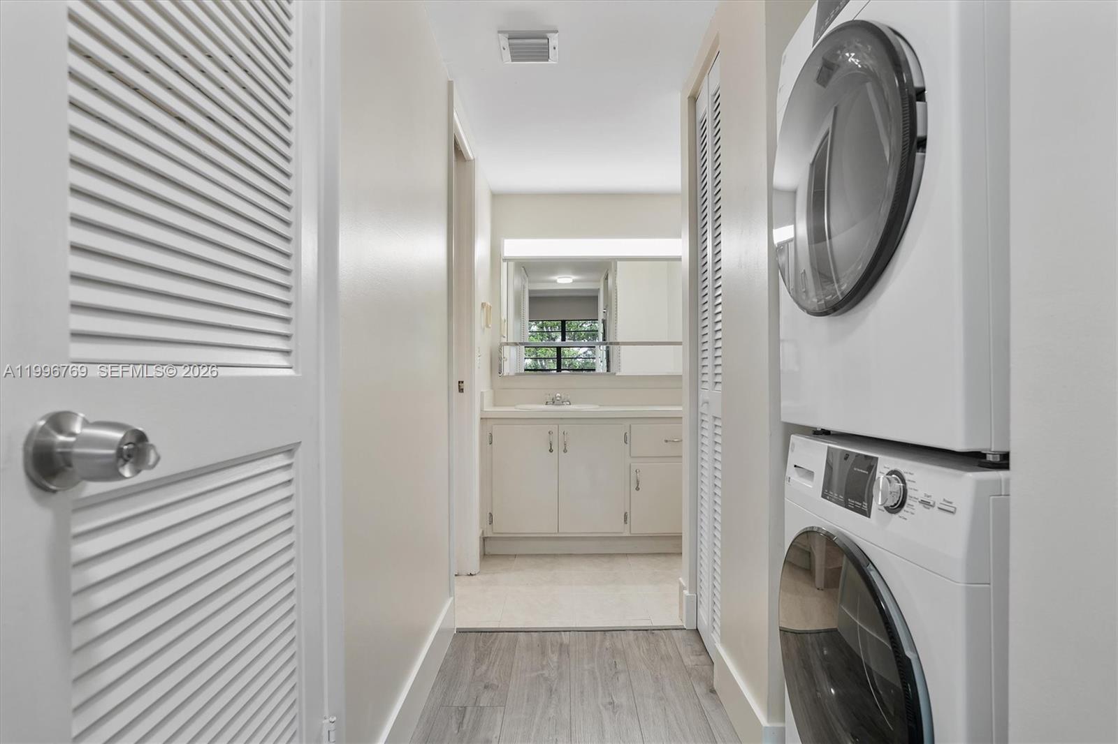 WESTCHESTER POINT CONDO - Residential