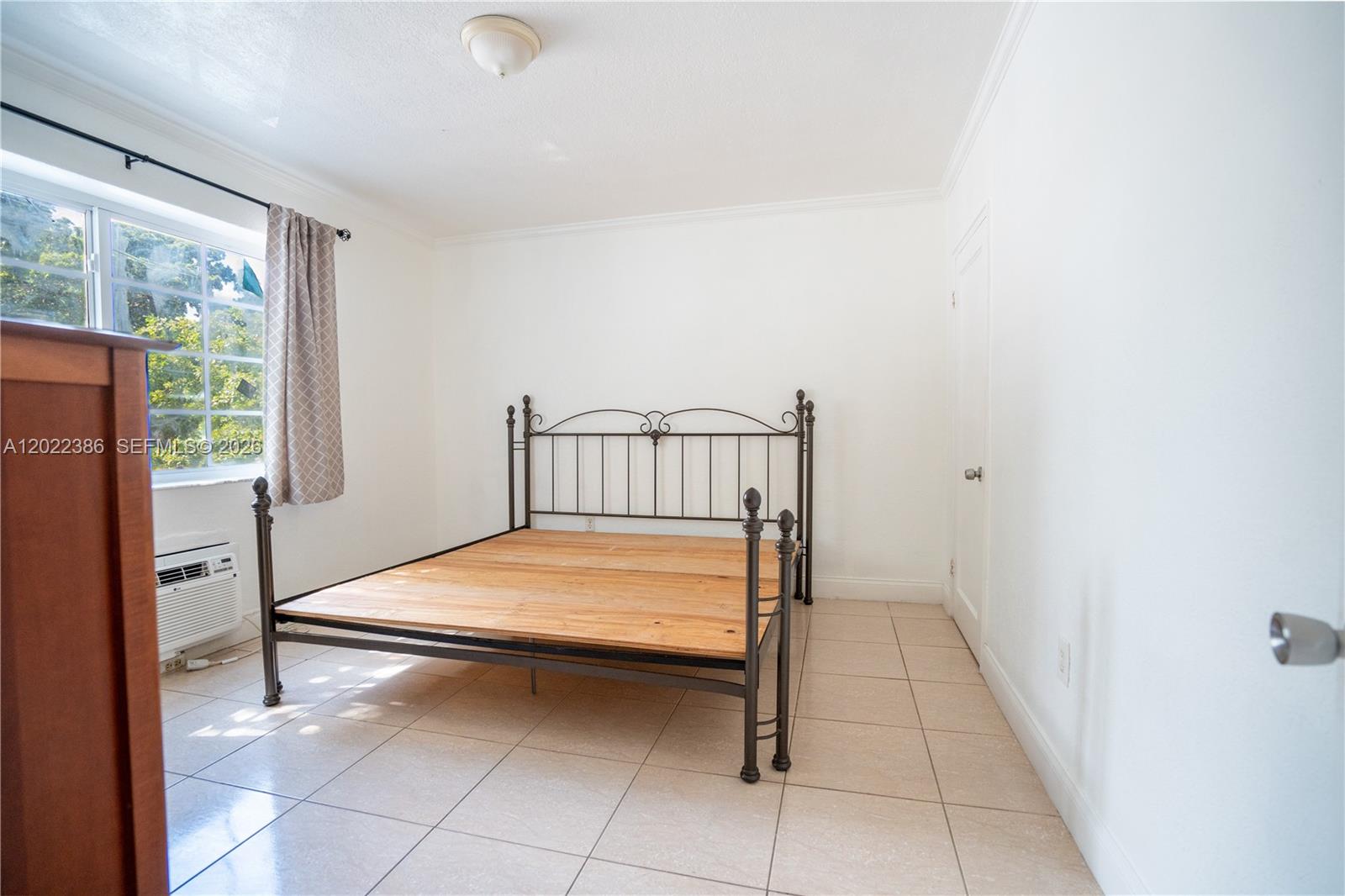 View photos, virtual tours, details... 7435 Harding Ave 204