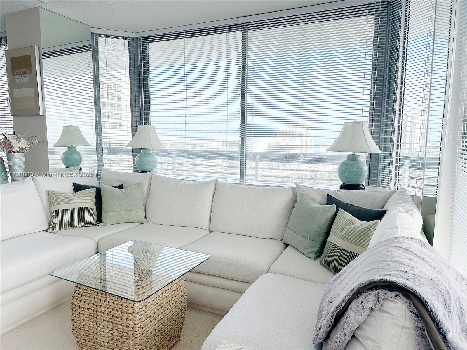 MYSTIC POINTE CONDO NO TH - Residential Lease