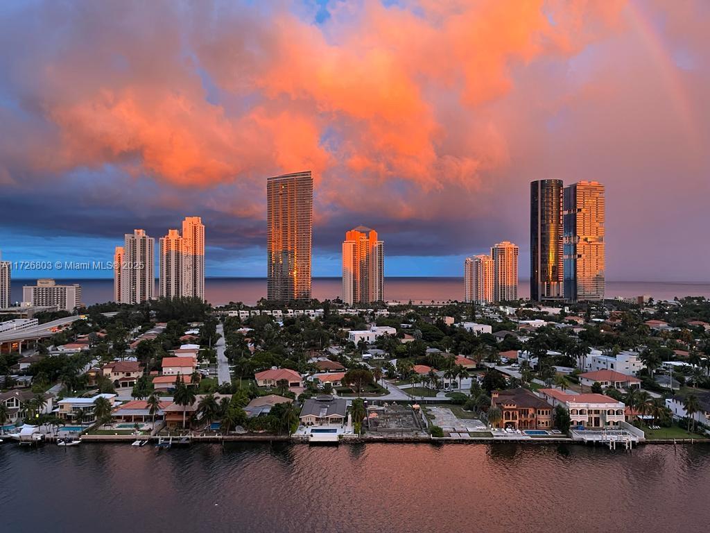 MYSTIC POINTE CONDO NO TH - Residential Lease