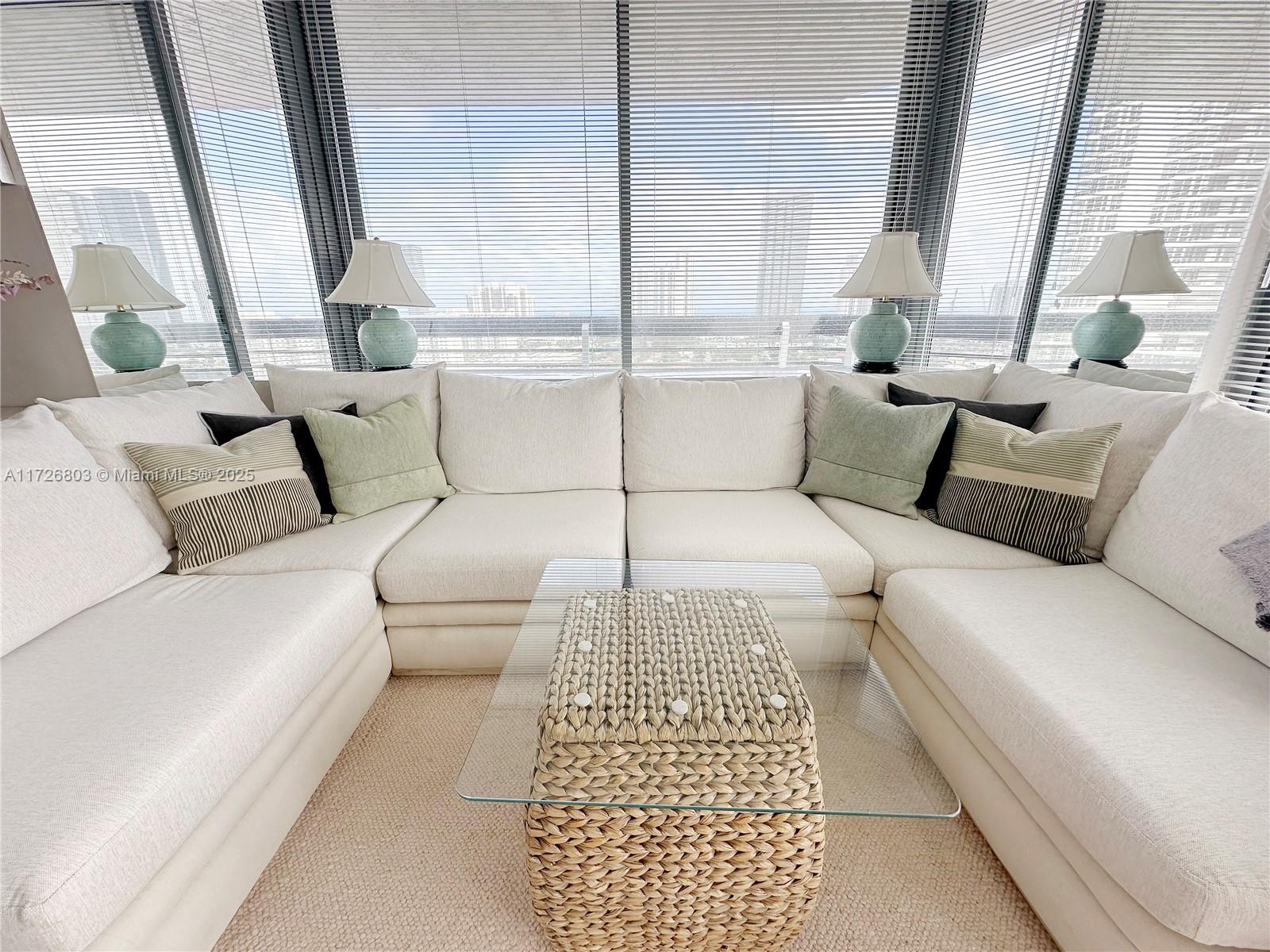 MYSTIC POINTE CONDO NO TH - Residential Lease