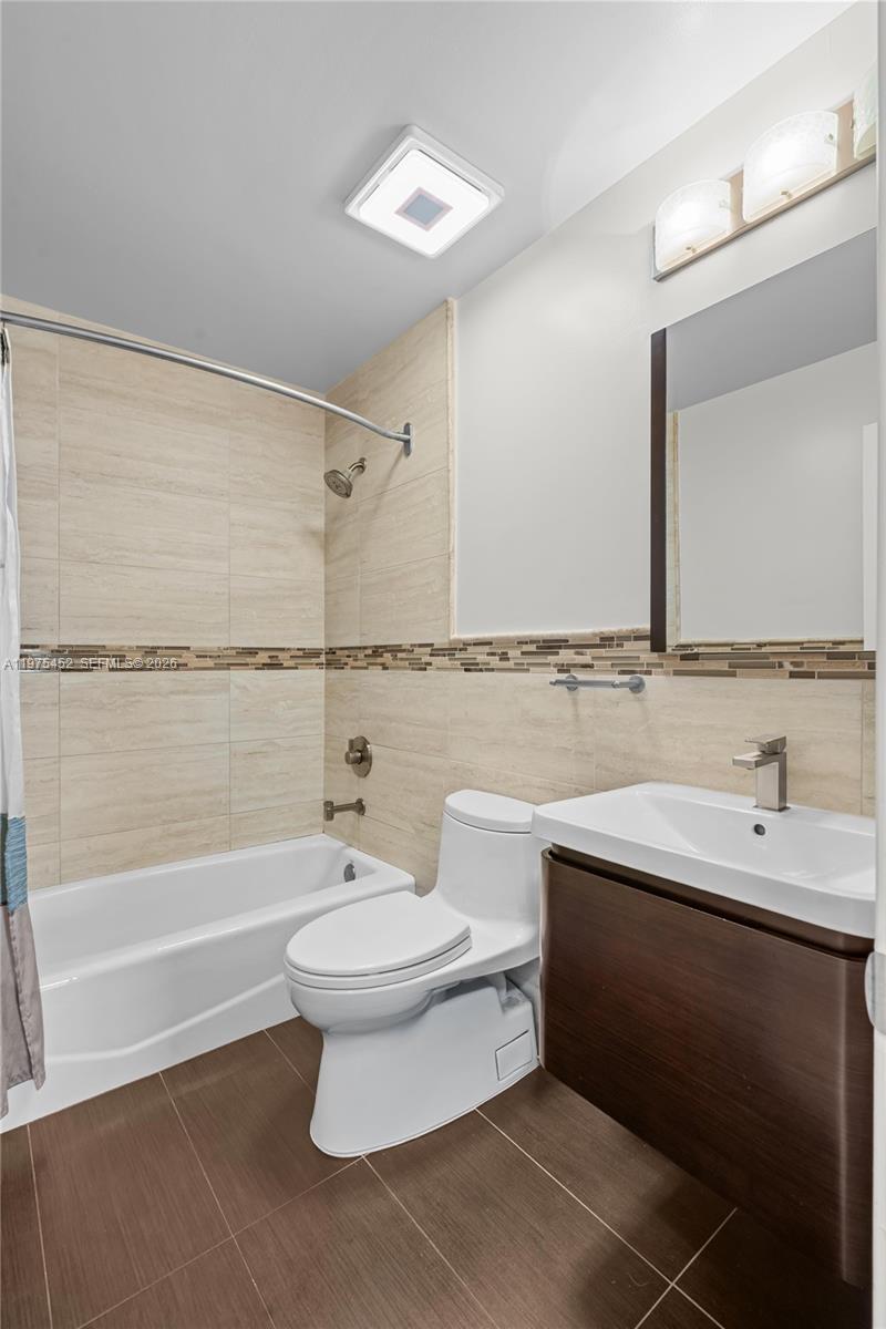 SUNSET HARBOUR SEC 1 - Residential