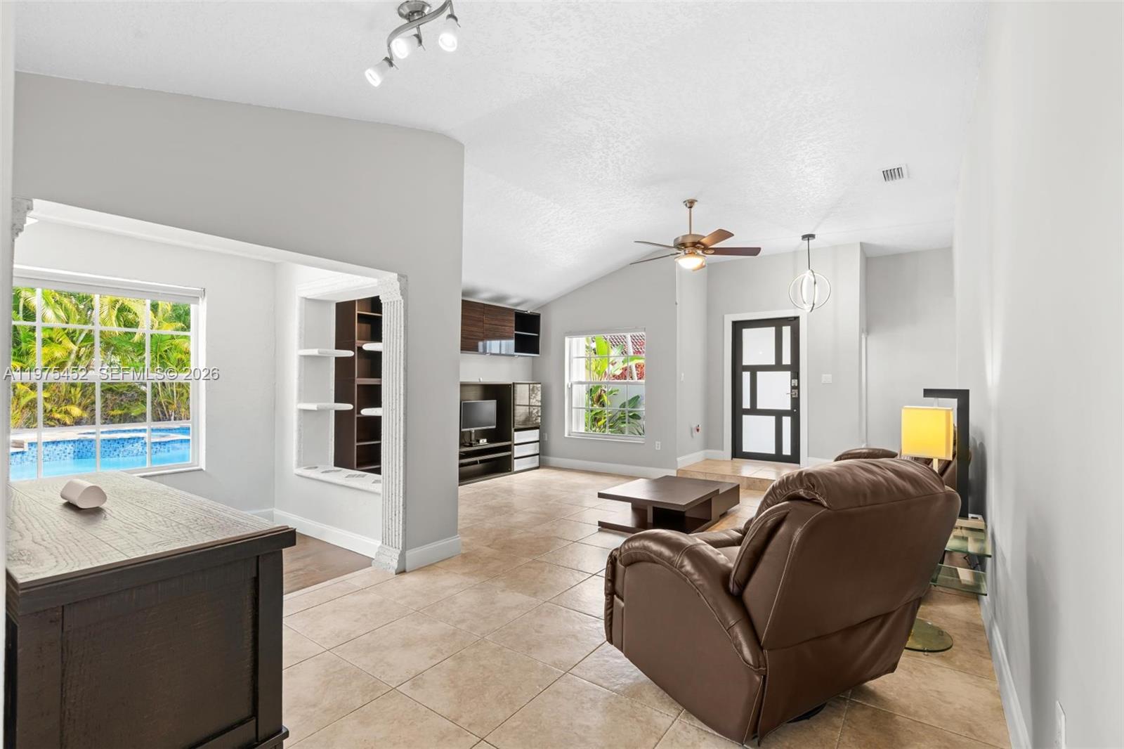 SUNSET HARBOUR SEC 1 - Residential