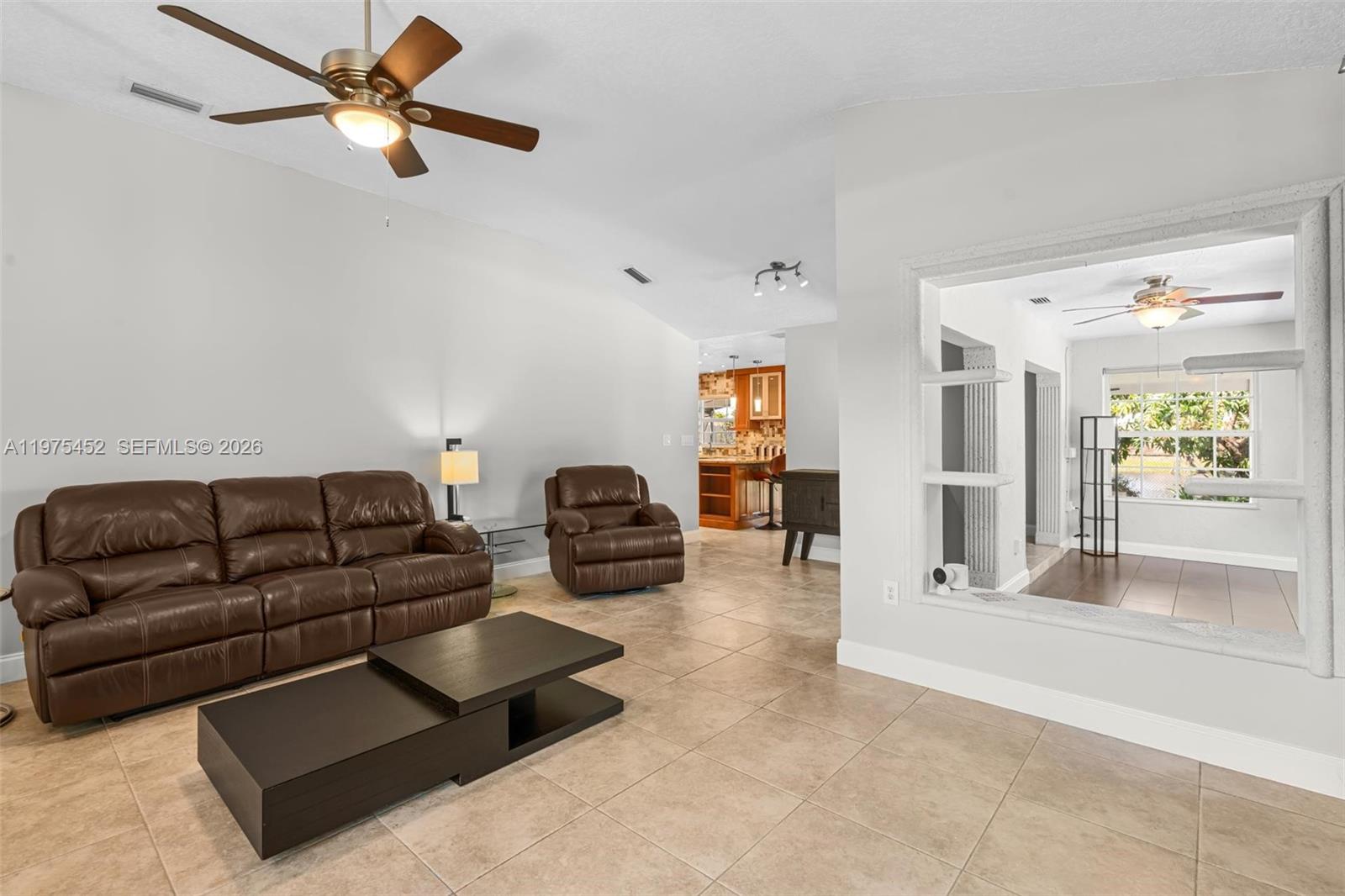 SUNSET HARBOUR SEC 1 - Residential