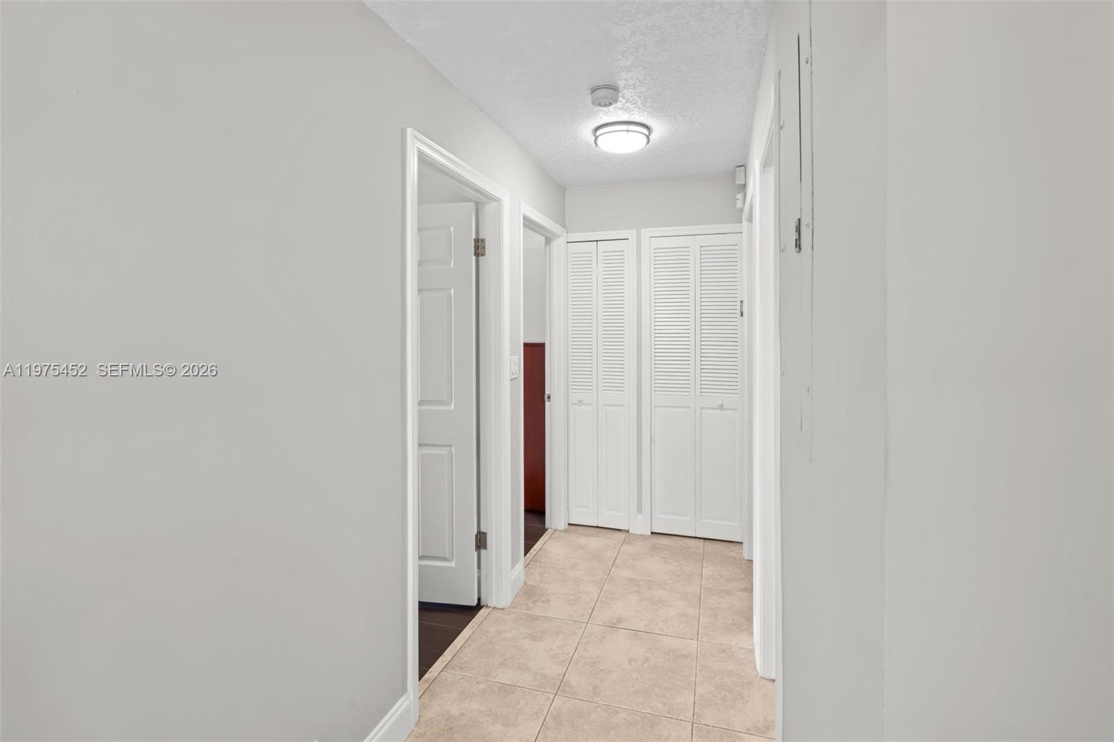 SUNSET HARBOUR SEC 1 - Residential