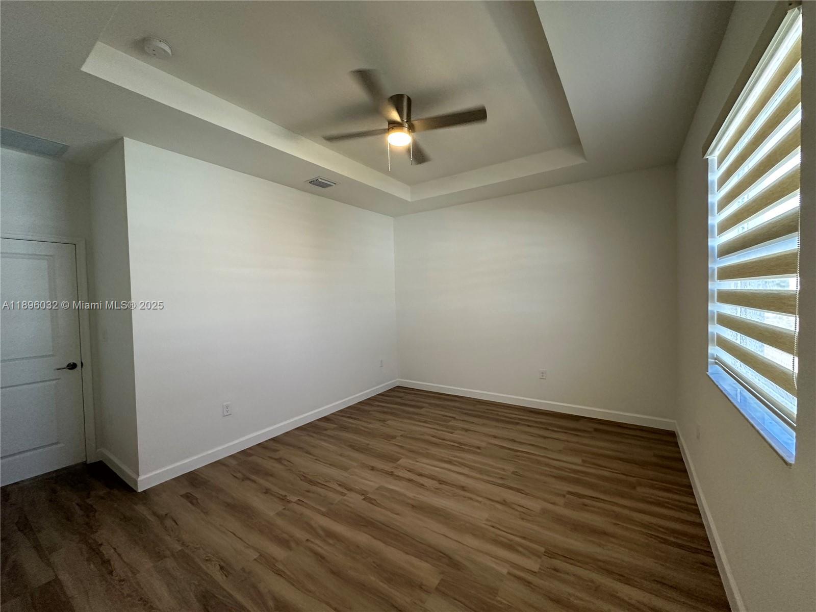 PARADISE PINES - Residential