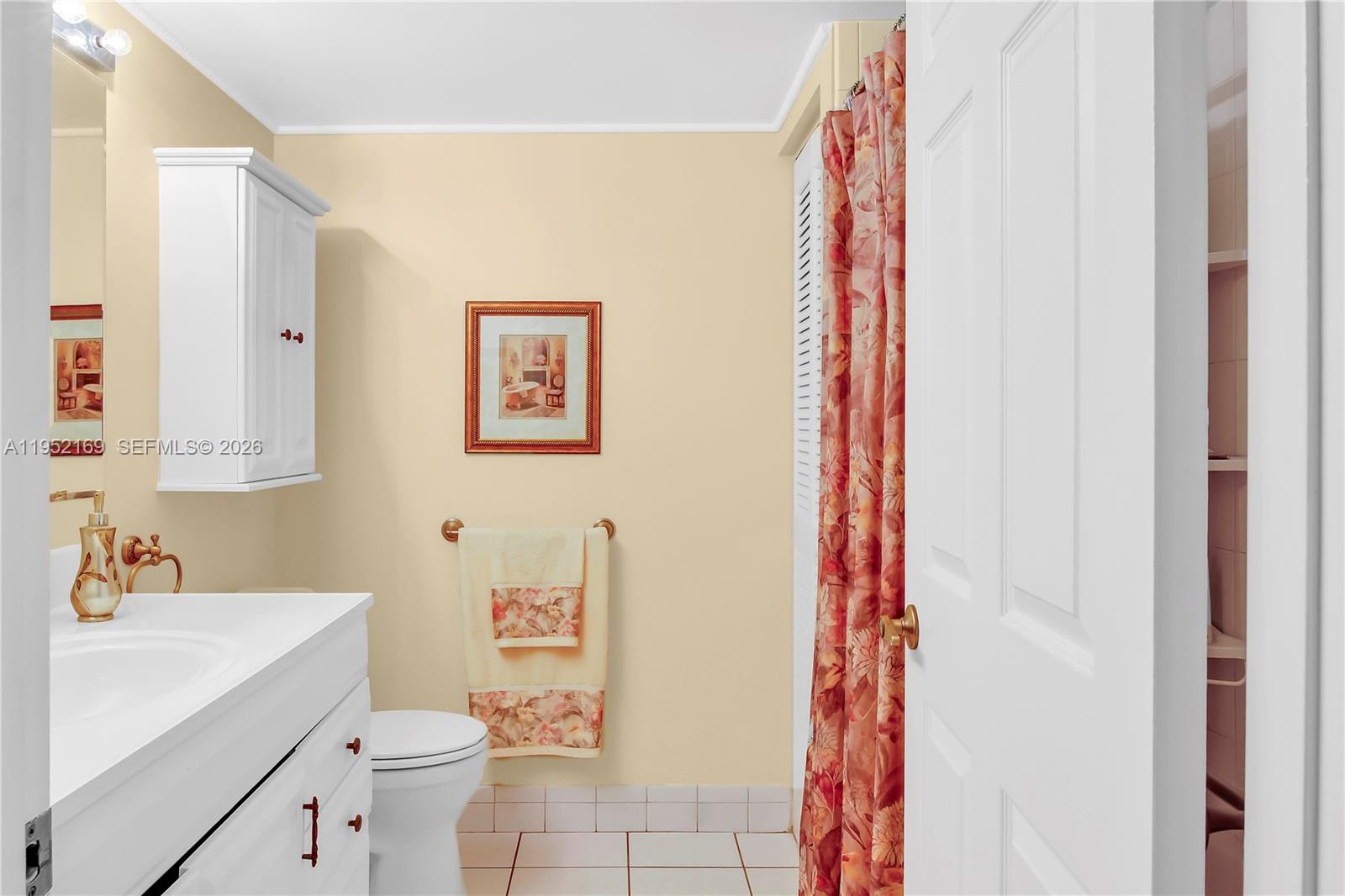 LE LAURIER CONDO - Residential