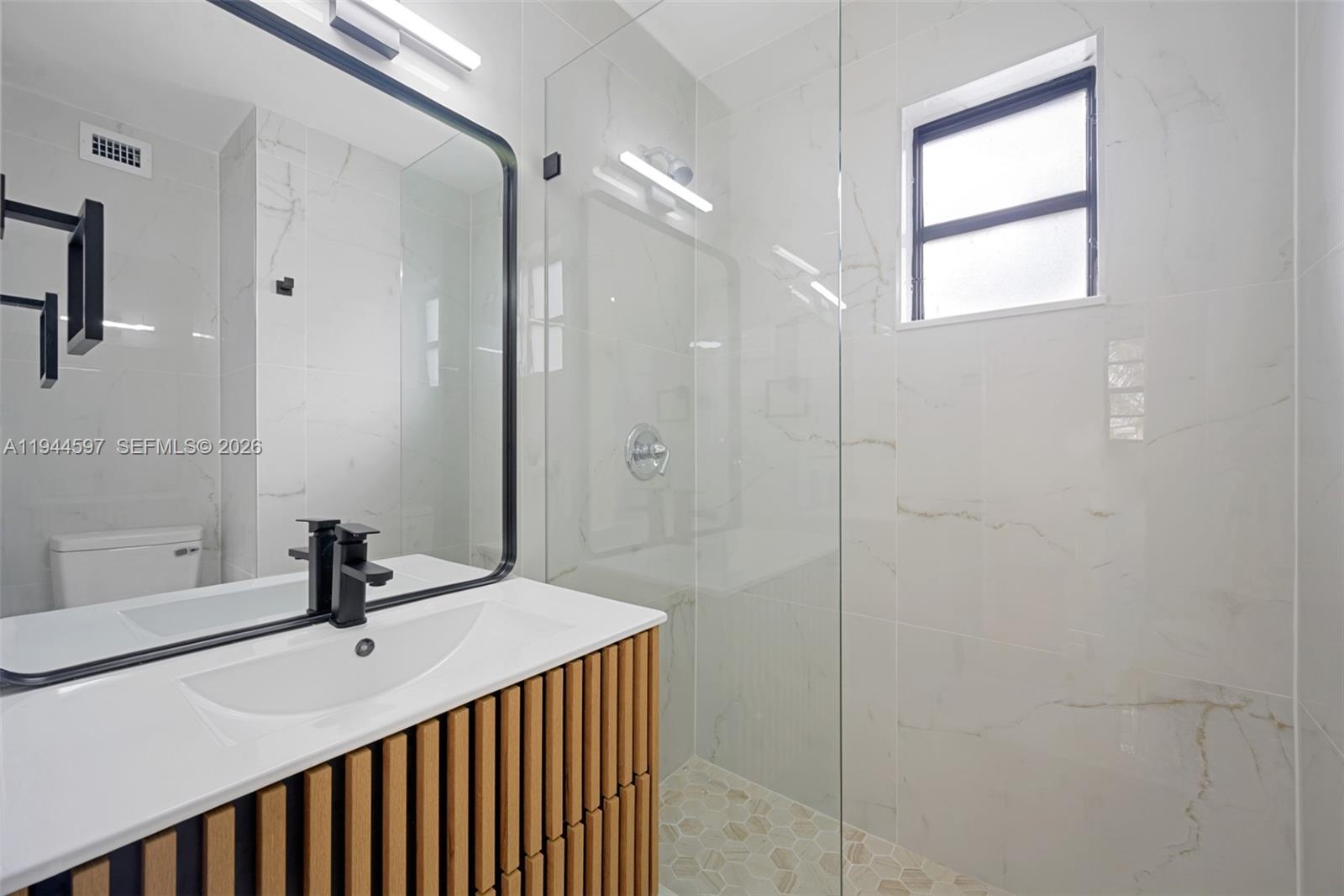 RIDGEWAY - Residential