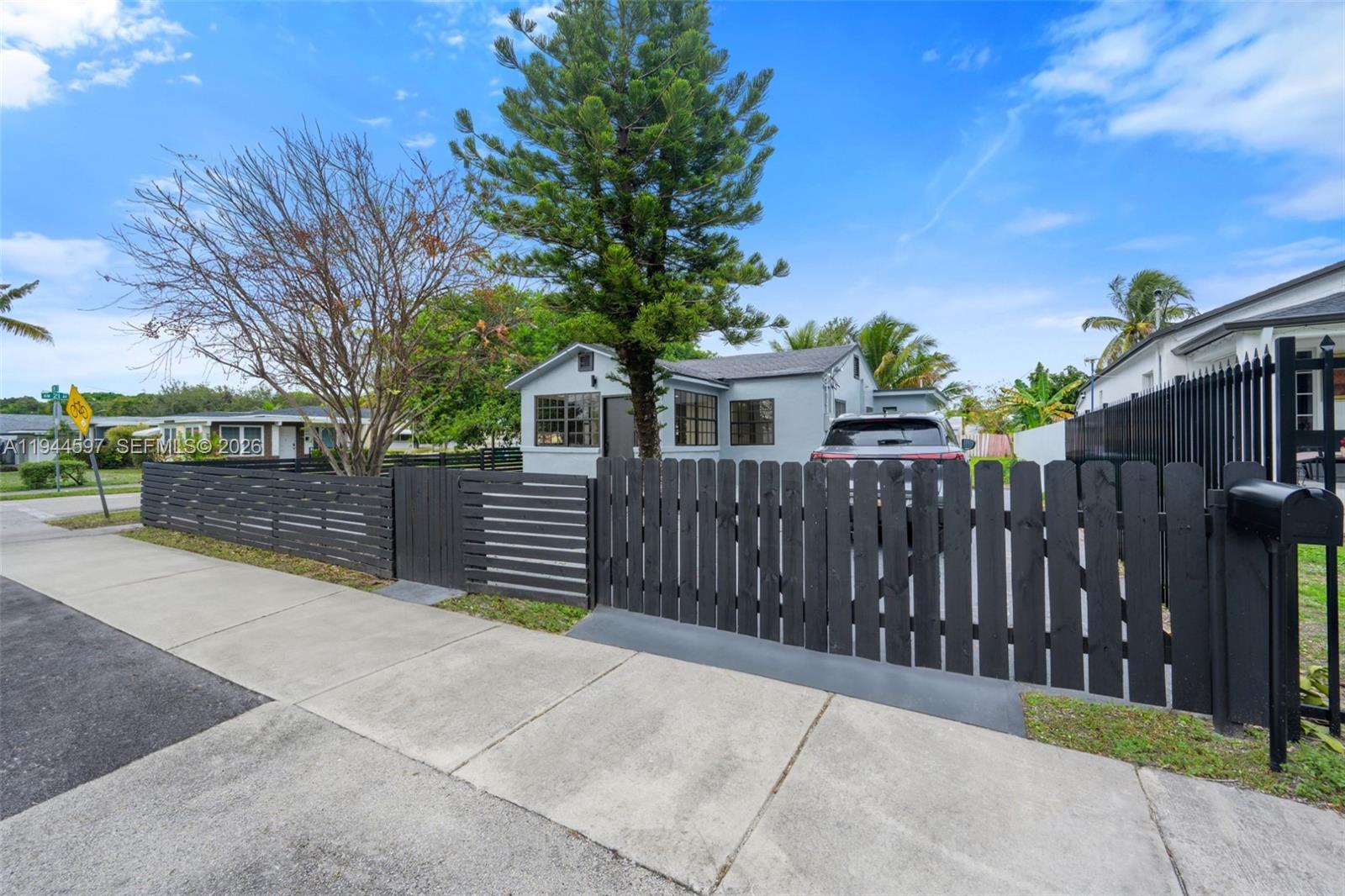 RIDGEWAY - Residential